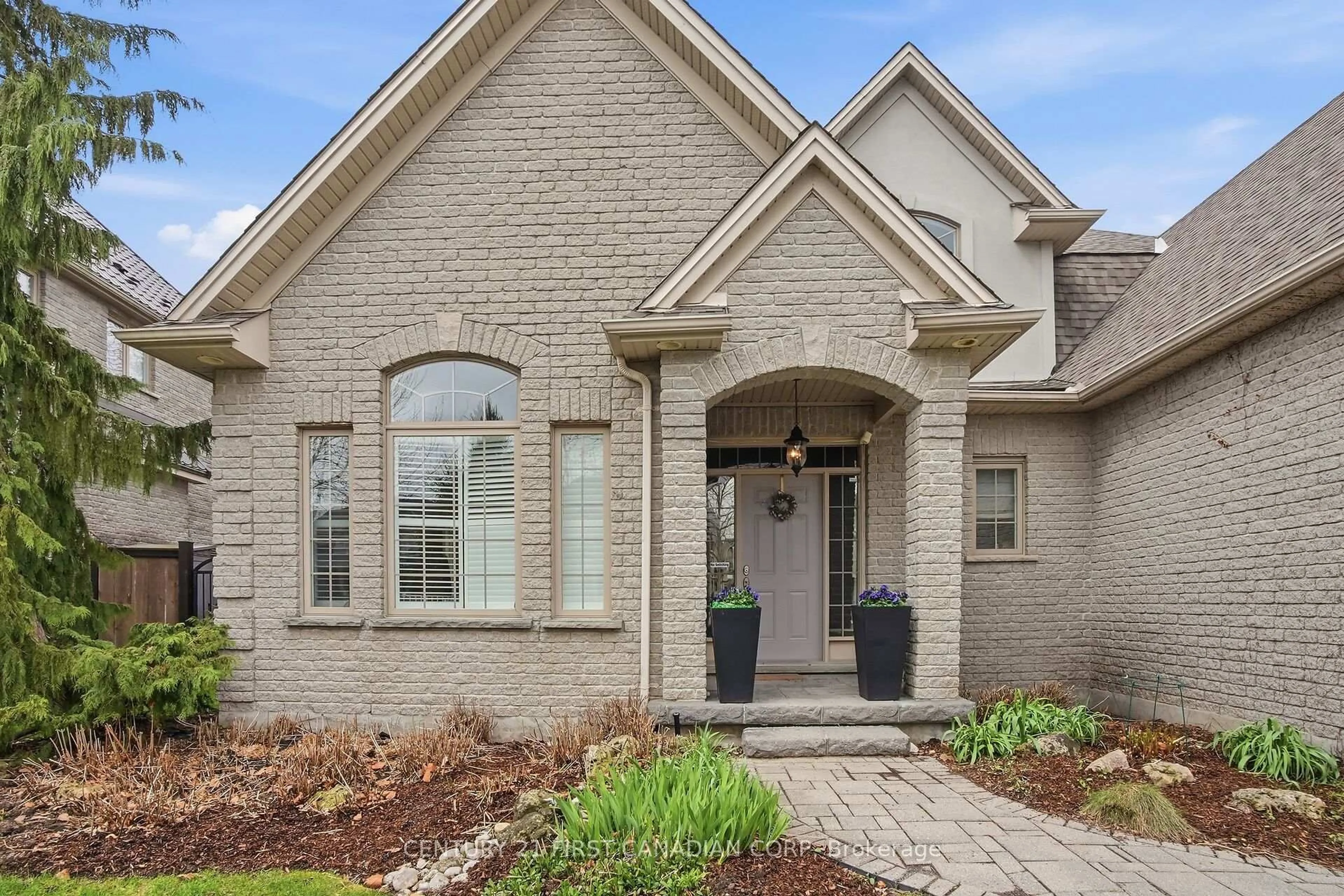 Home with brick exterior material, street for 1983 Quarrier Rd, London North Ontario N6G 5L2