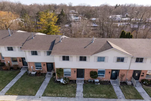 80 Acorn Cres #3, London North 2