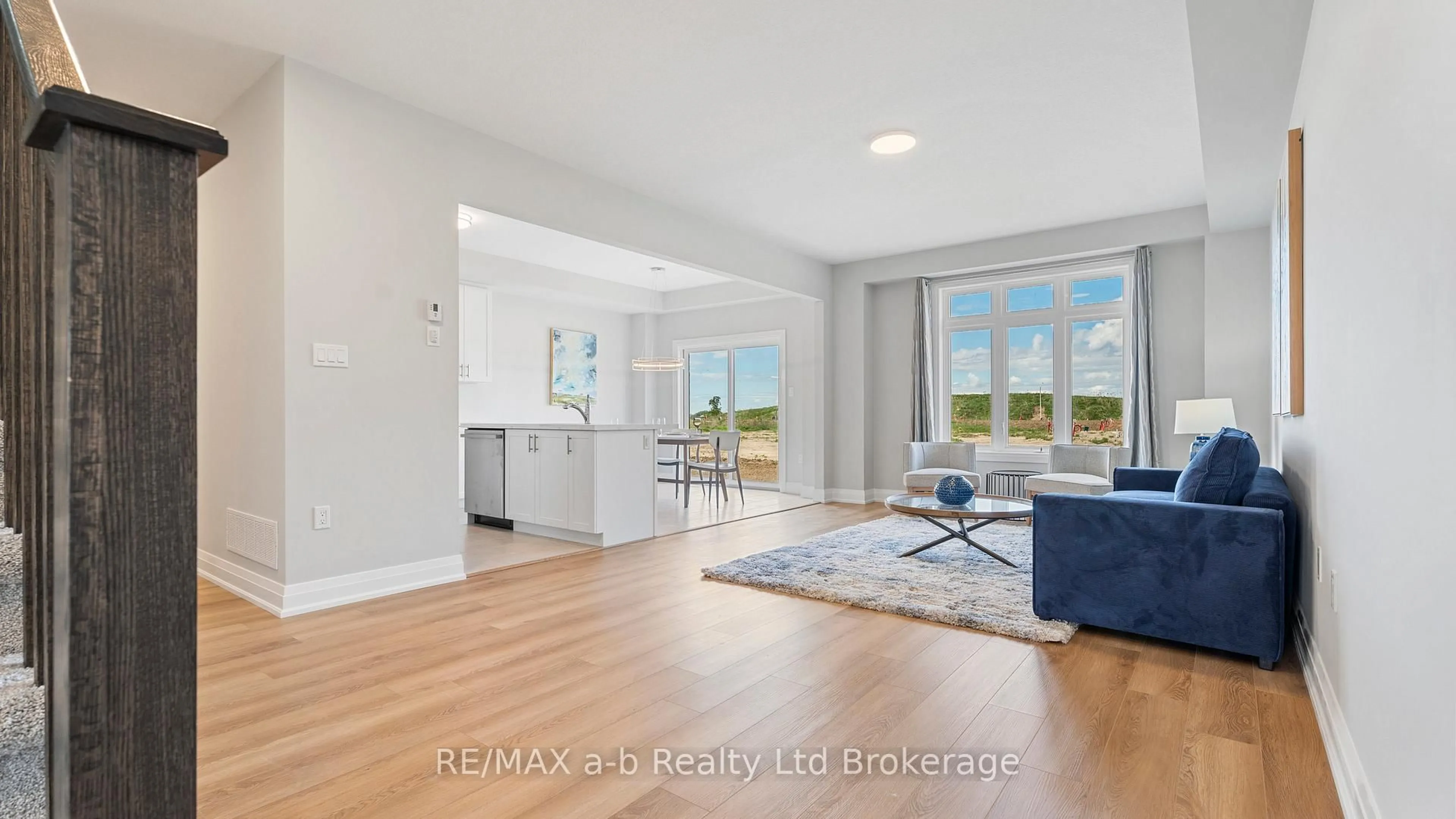 Living room with furniture, unknown for 82 CAYLEY St, Norwich Ontario N0J 1P0