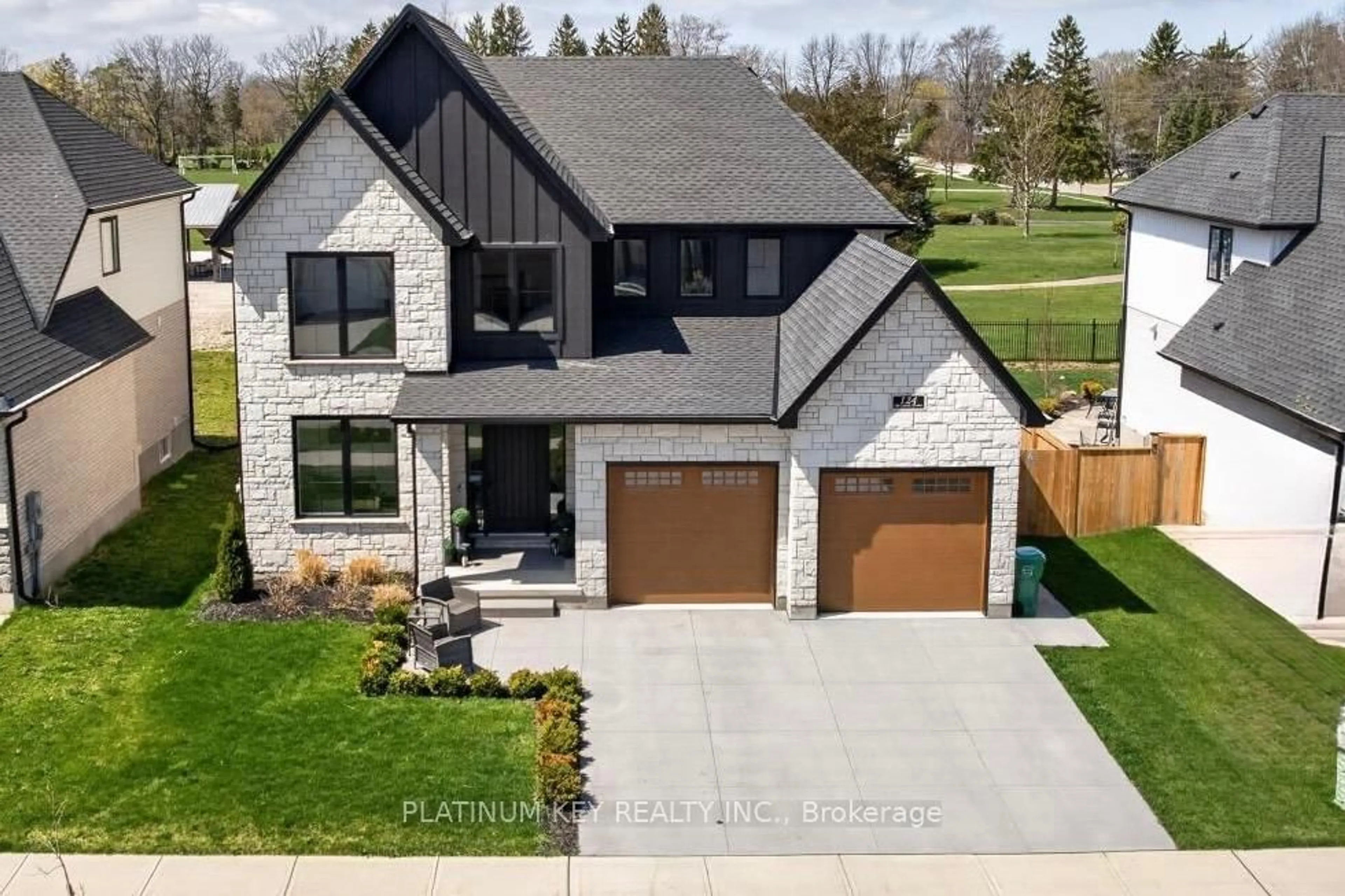 Home with brick exterior material, street for 124 OPTIMIST Dr, Southwold Ontario N5P 0G2