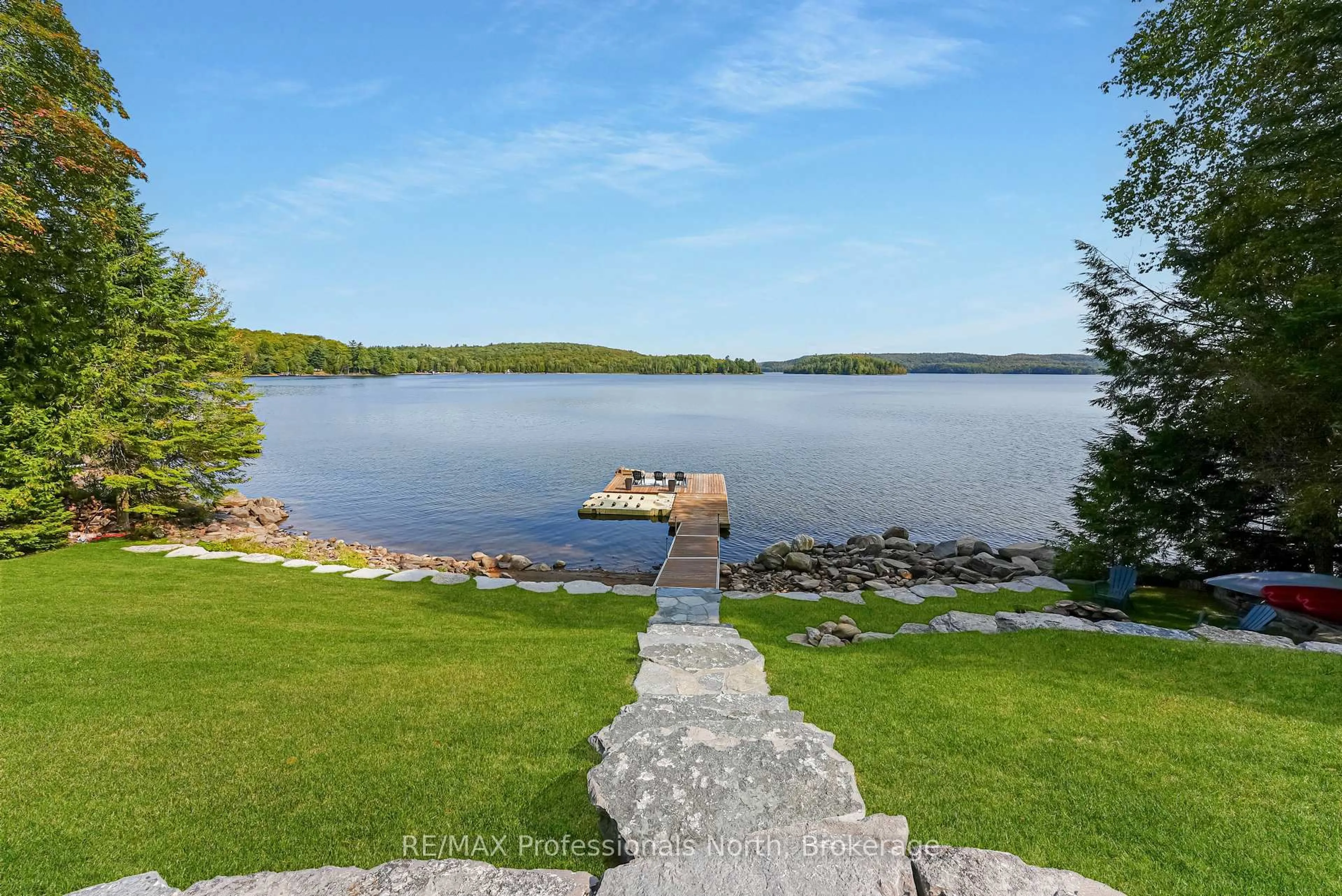 Patio, water/lake/river/ocean view for 1015 Treasure Dr, Dysart et al Ontario K0M 1S0