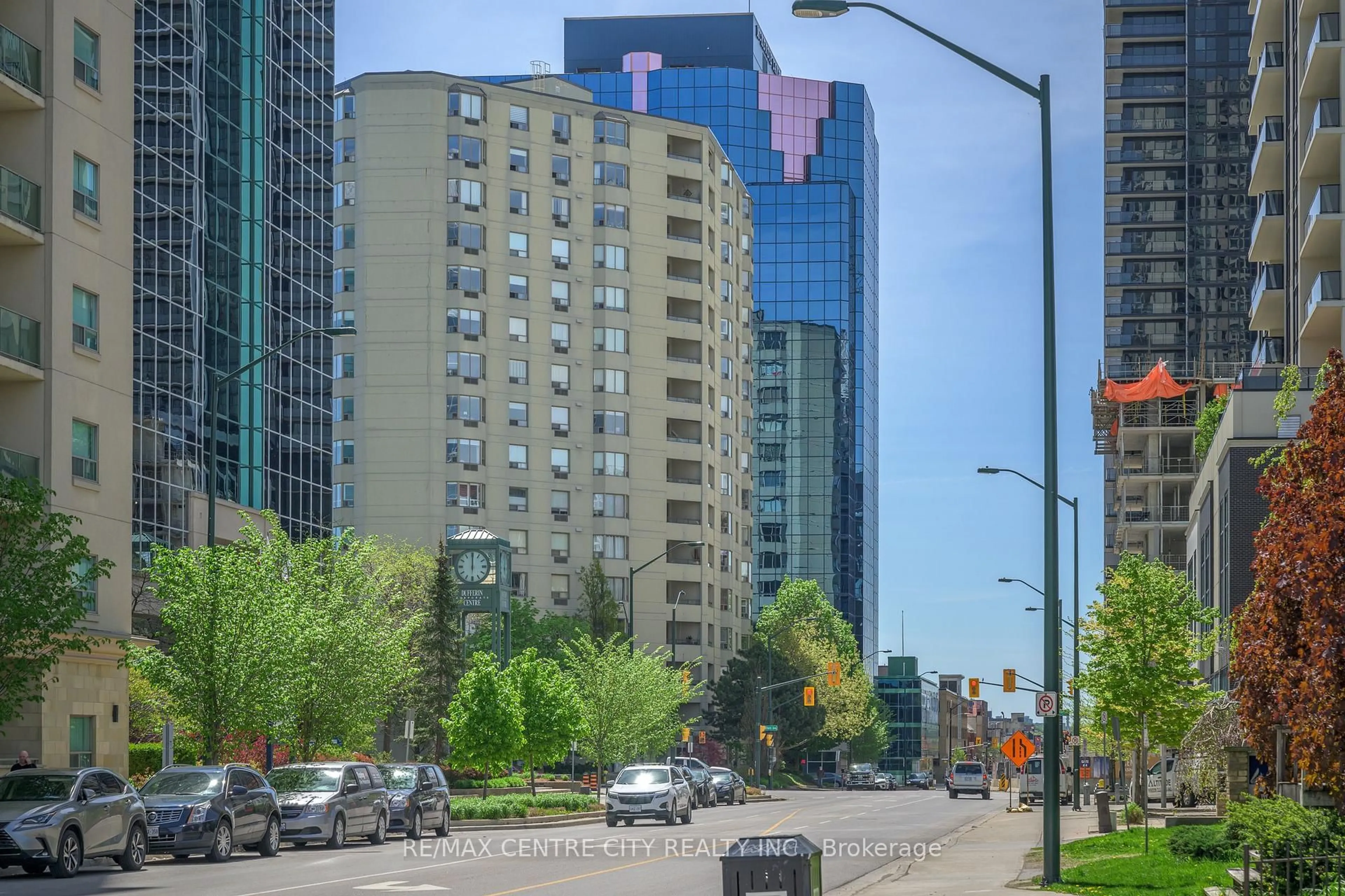 Unknown for 500 Talbot St #502, London East Ontario N6A 2S3