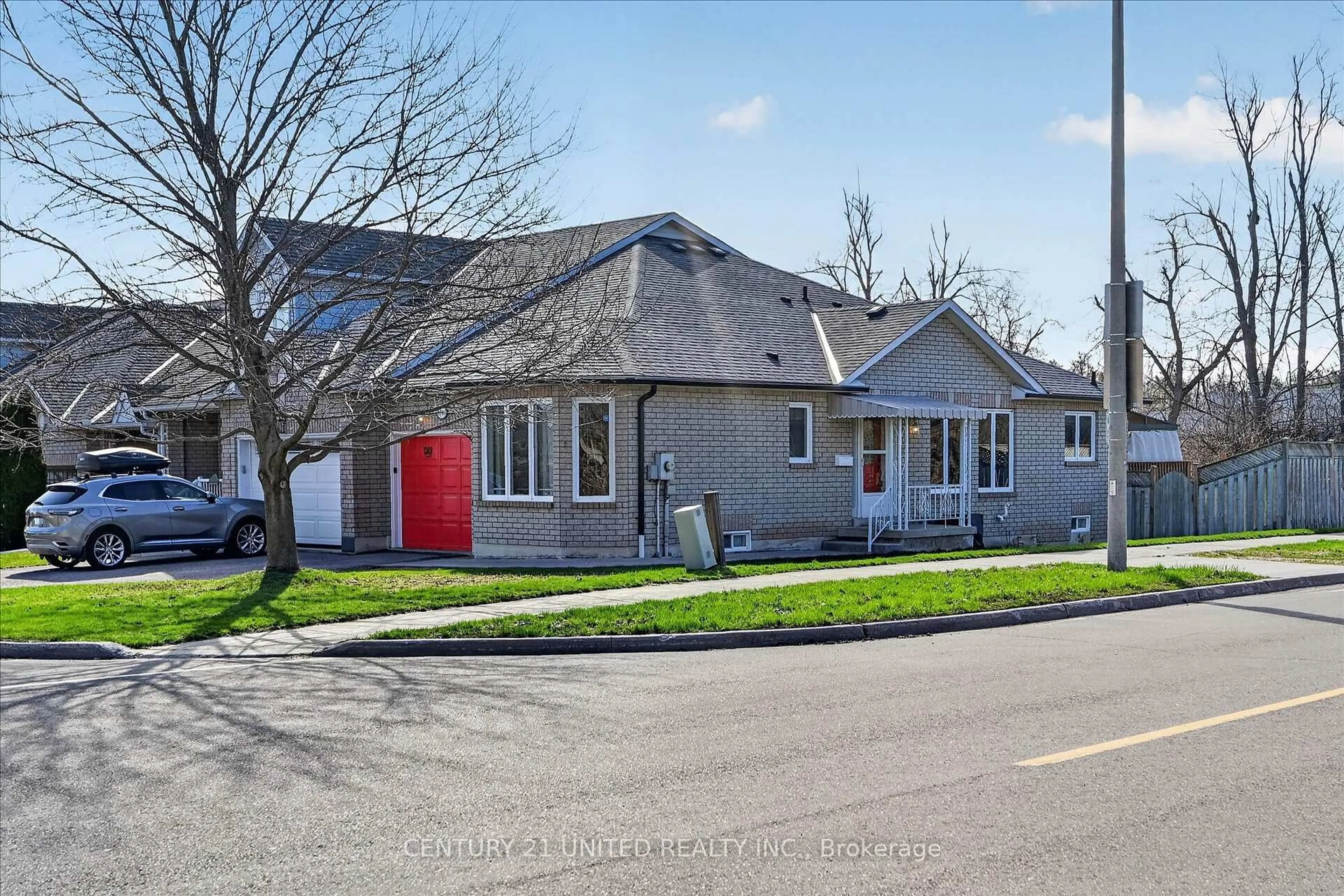Home with vinyl exterior material, street for 1348 Lillico Cres, Peterborough Ontario K9K 2K9