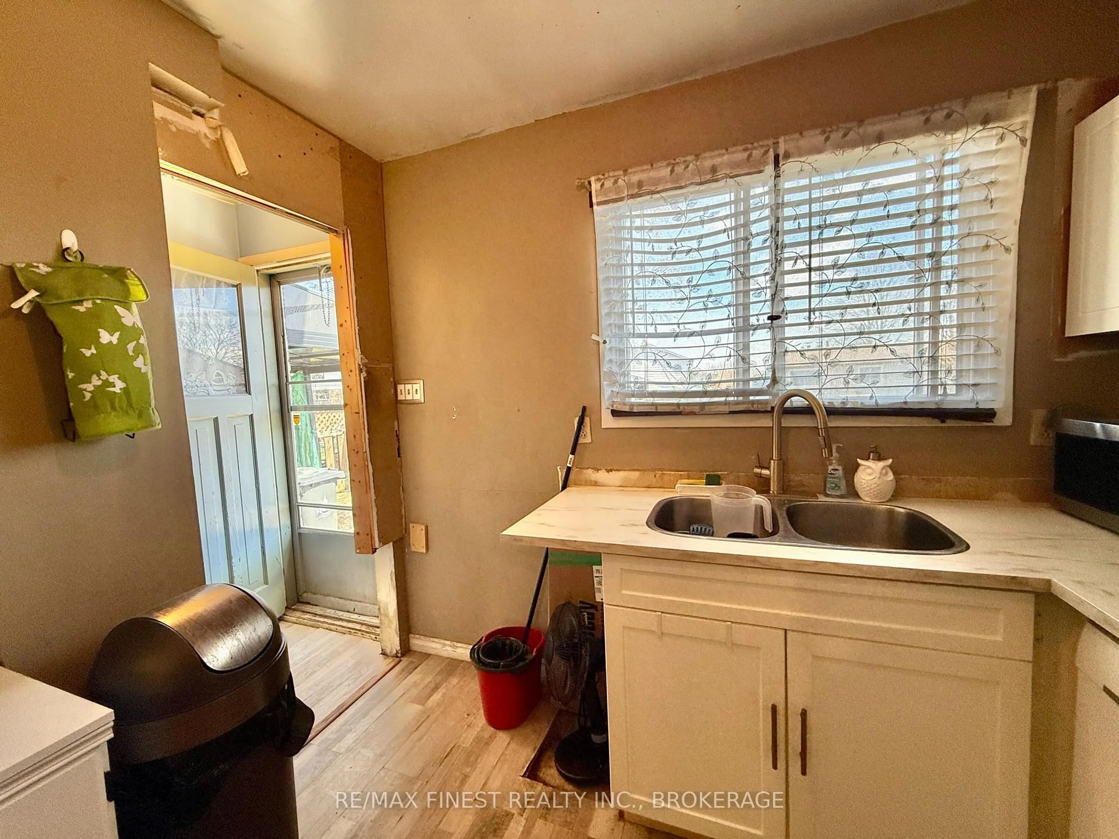 Unknown for 776 Grouse Cres, Kingston Ontario K7P 1A2