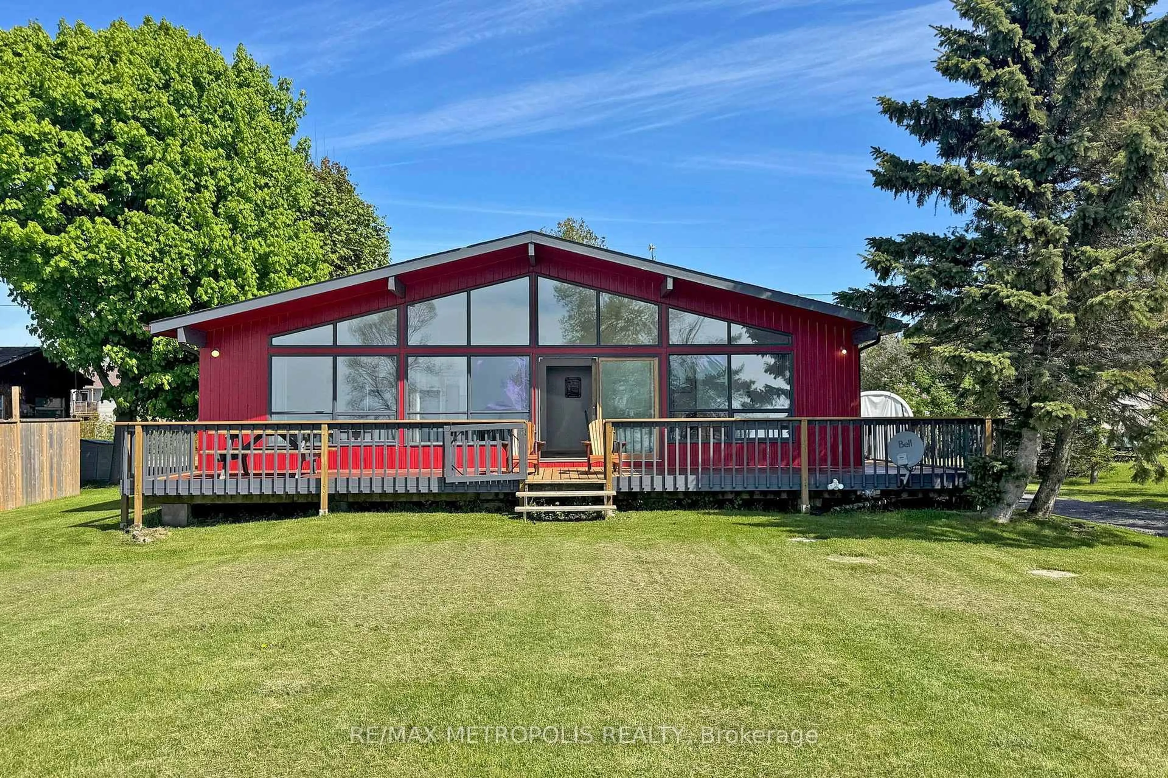 A pic from outside/outdoor area/front of a property/back of a property/a pic from drone, unknown for 40 Rabbit Rd, Brighton Ontario K0K 1H0