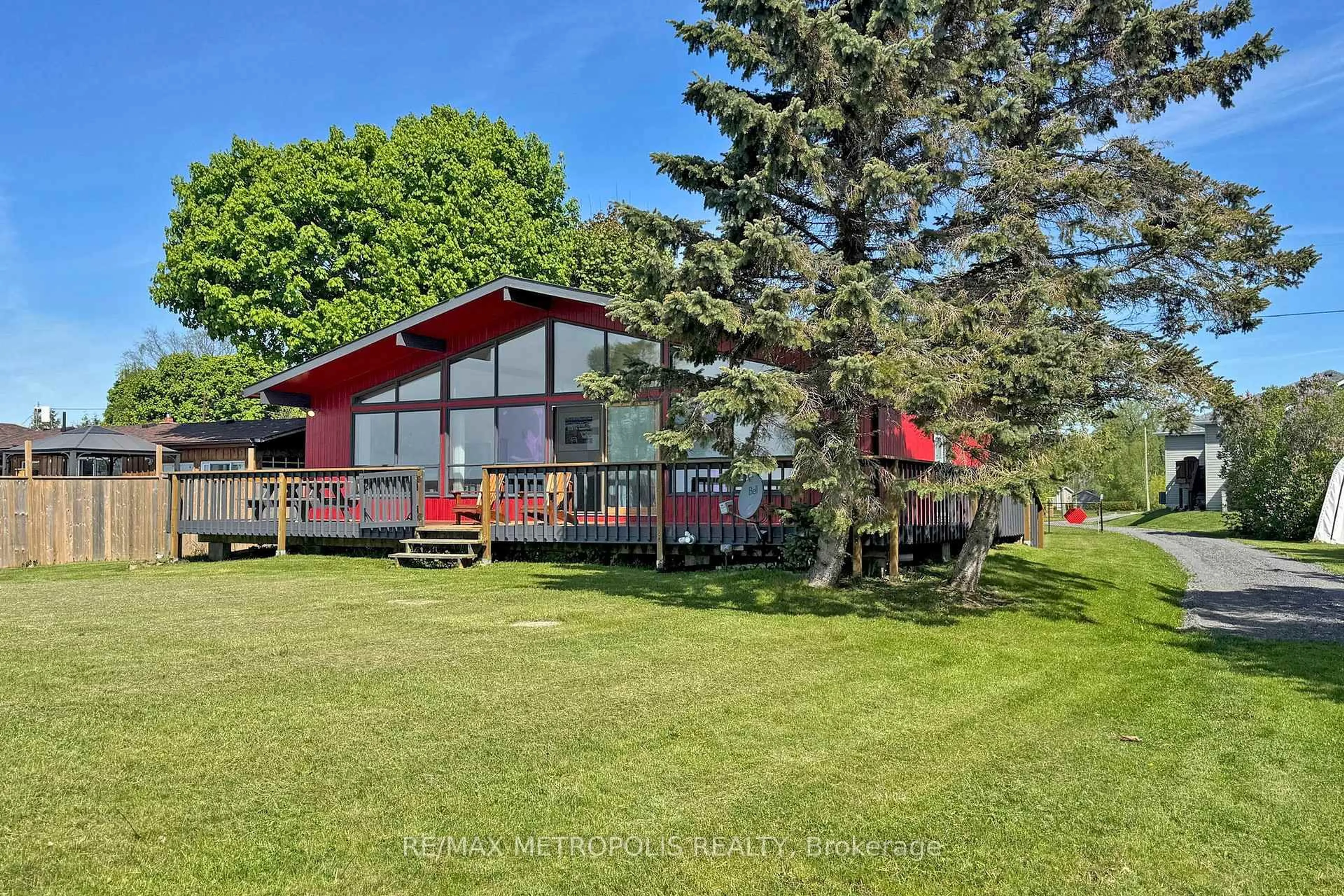 A pic from outside/outdoor area/front of a property/back of a property/a pic from drone, water/lake/river/ocean view for 40 Rabbit Rd, Brighton Ontario K0K 1H0