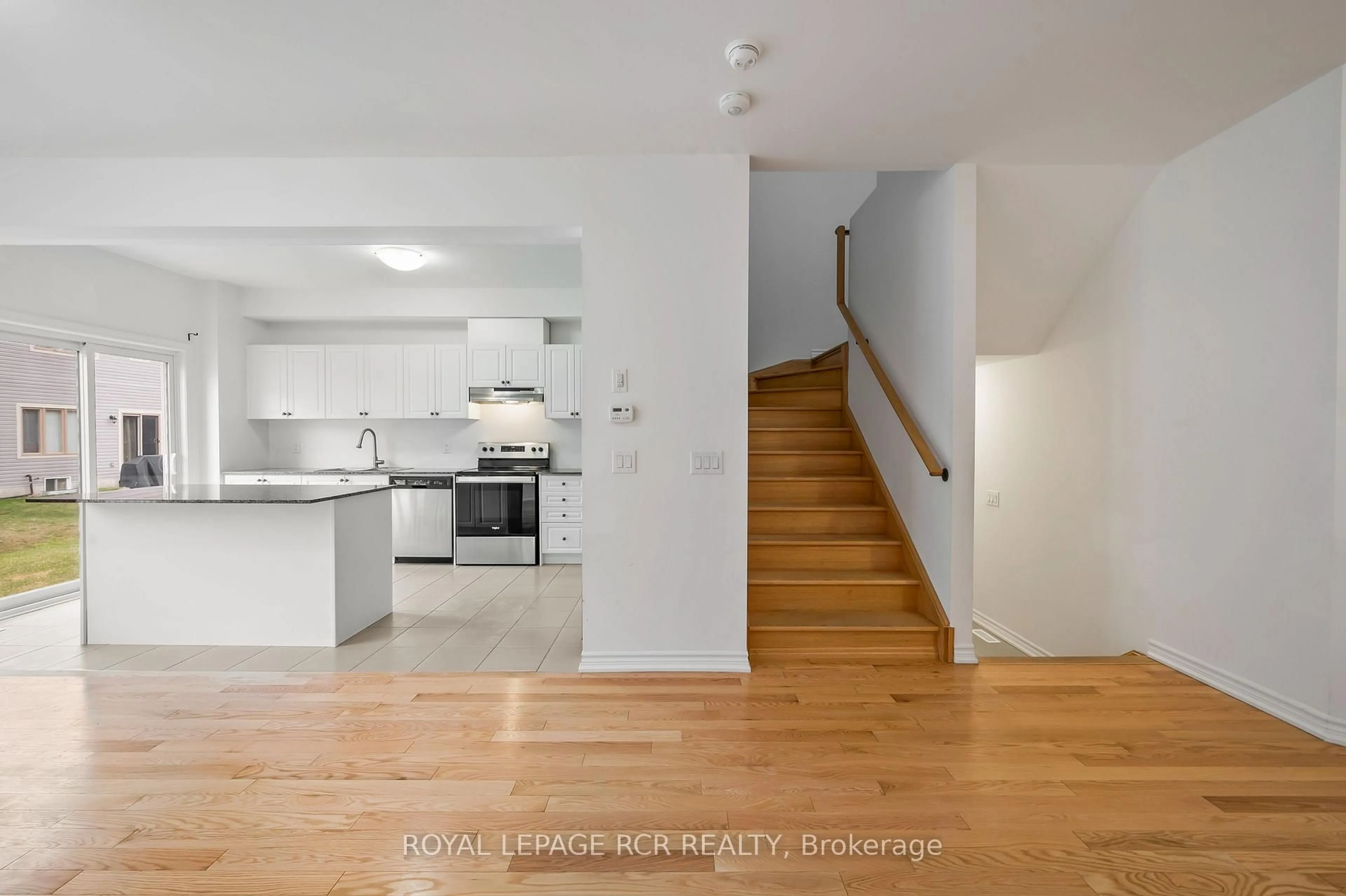 Unknown for 22 Fennell St, Southgate Ontario N0C 1B0