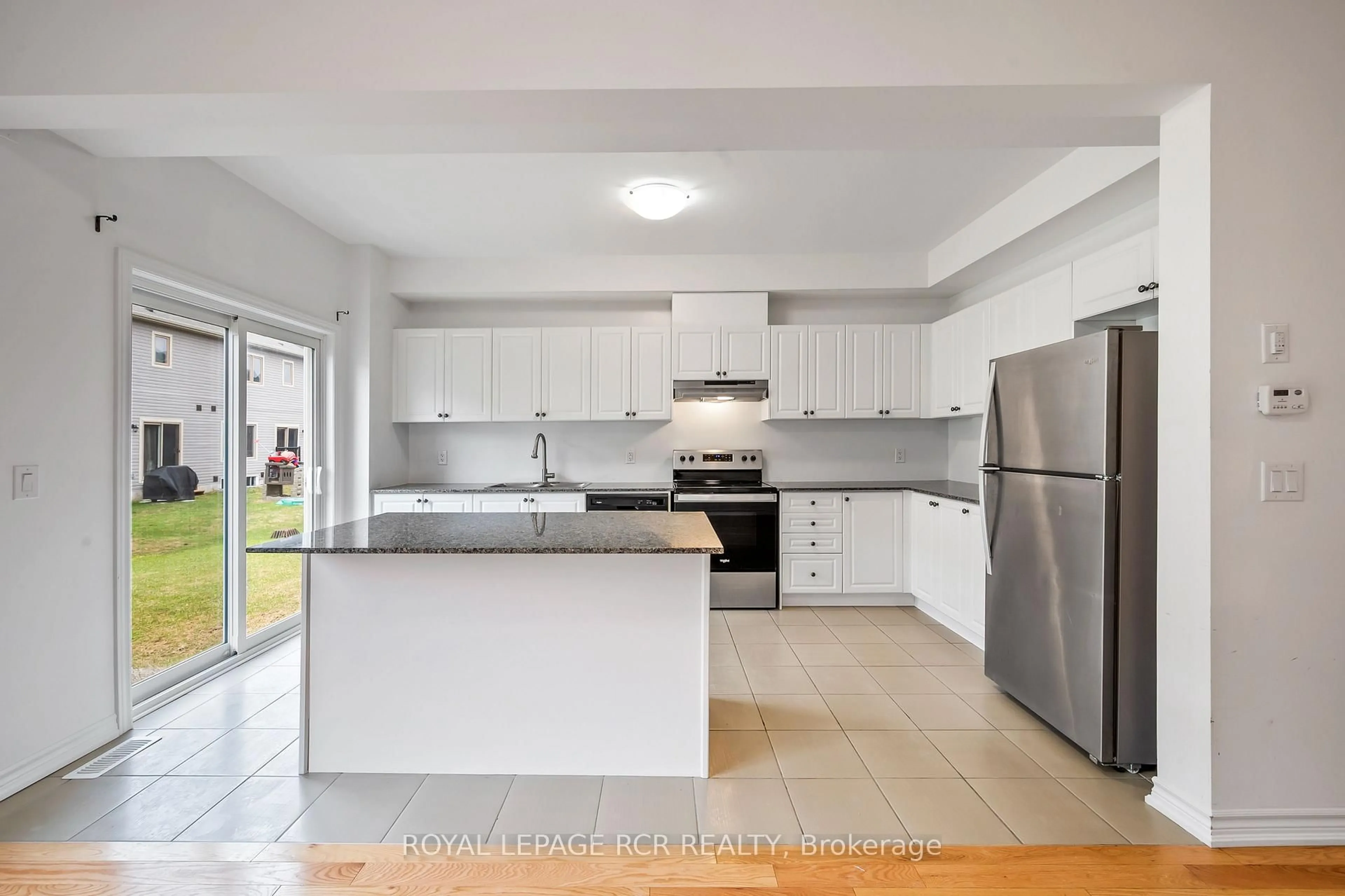Open concept kitchen, unknown for 22 Fennell St, Southgate Ontario N0C 1B0