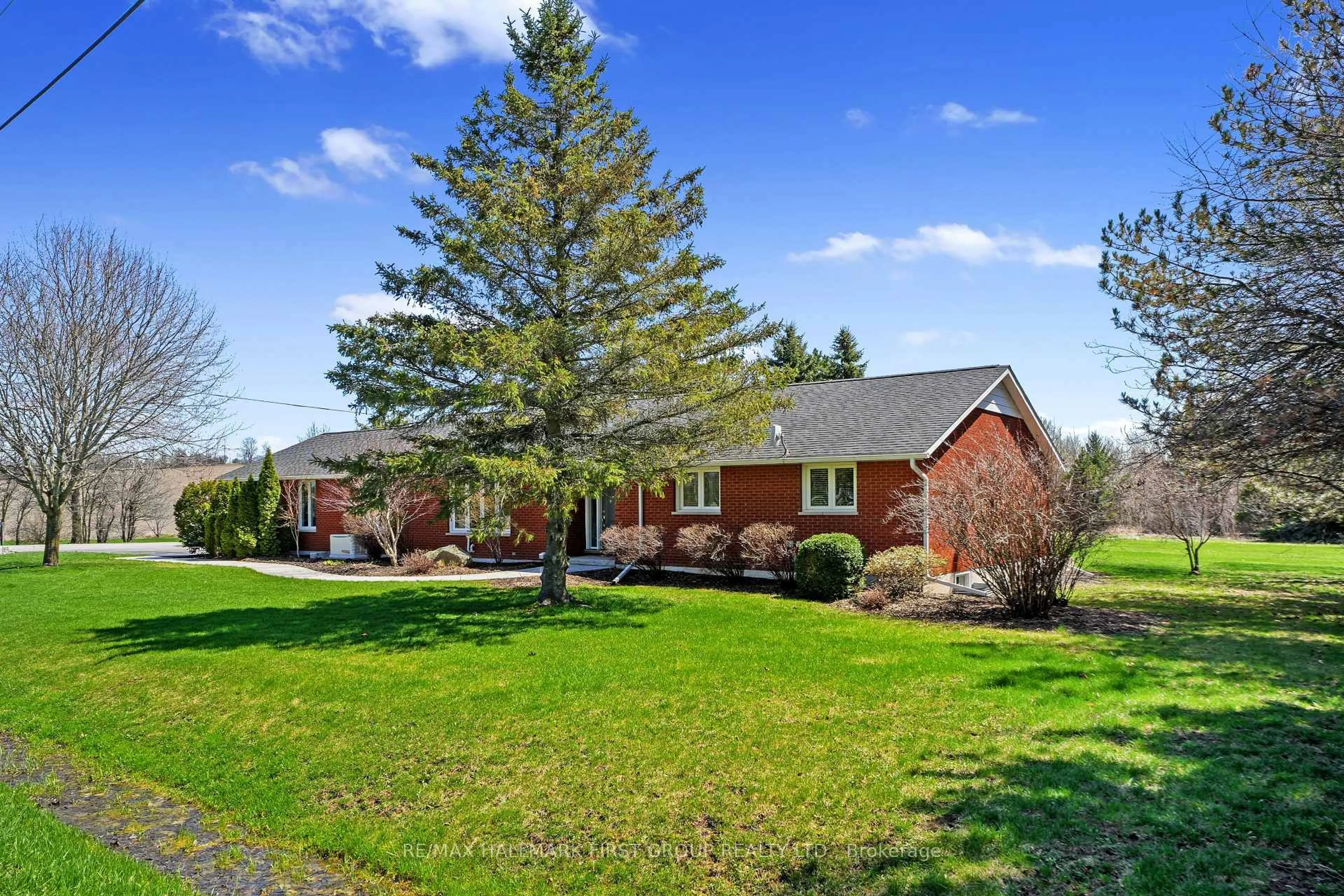 A pic from outside/outdoor area/front of a property/back of a property/a pic from drone, mountain view for 2764 Theatre Rd, Hamilton Township Ontario K9A 4J7