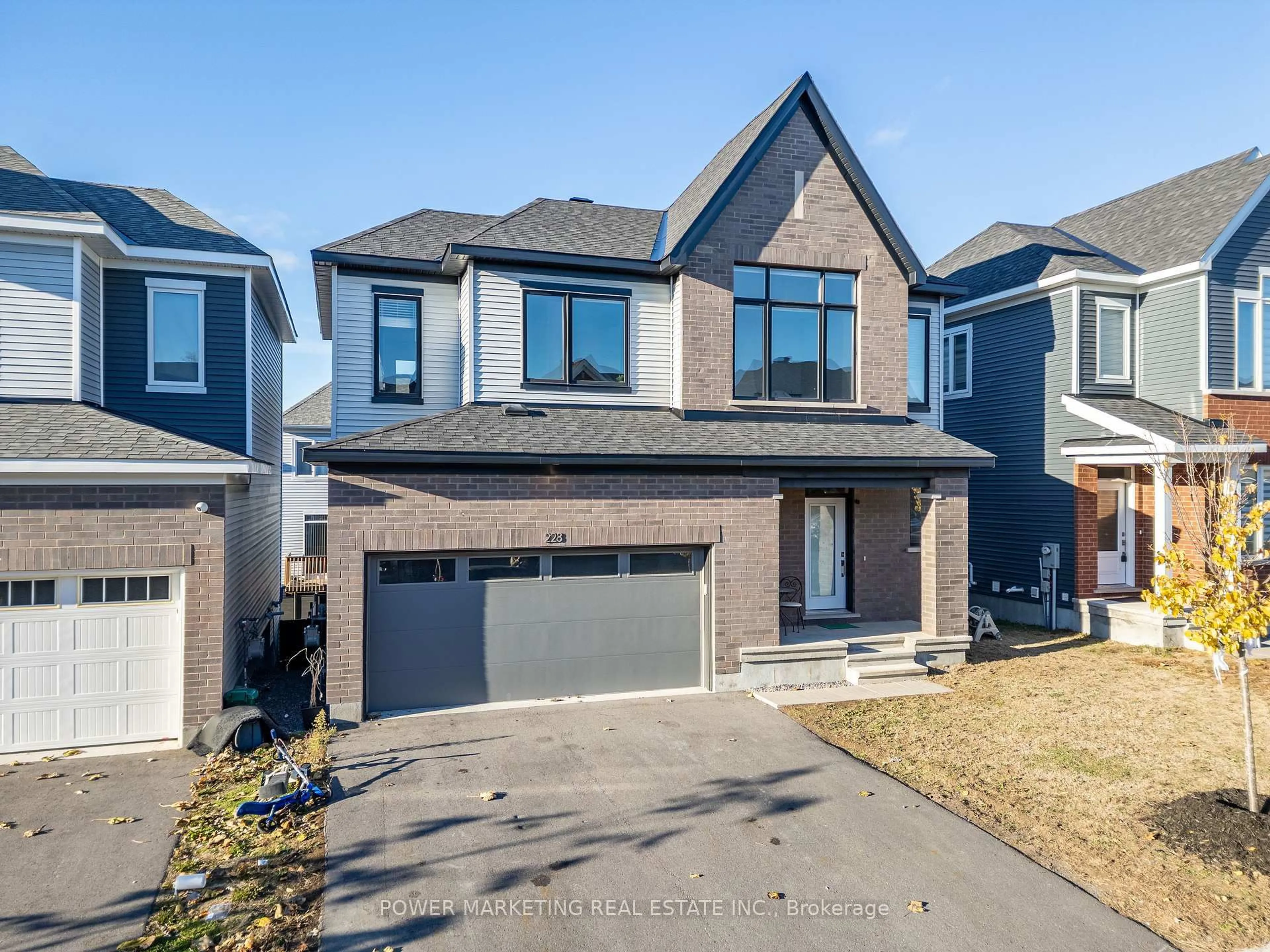 Home with brick exterior material, street for 228 Appalachian Circ, Ottawa Ontario K2J 6X4