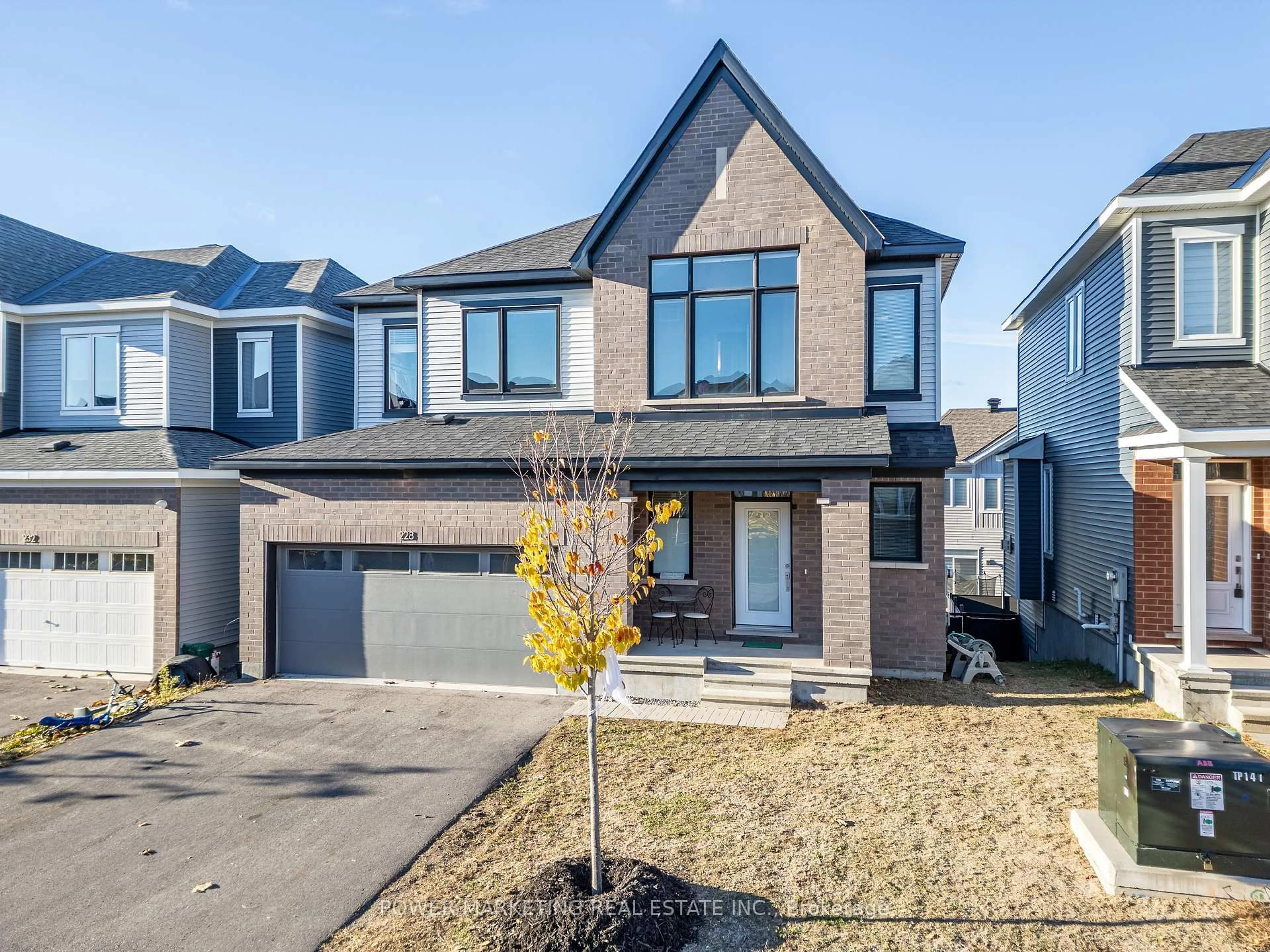 Home with brick exterior material, street for 228 Appalachian Circ, Ottawa Ontario K2J 6X4