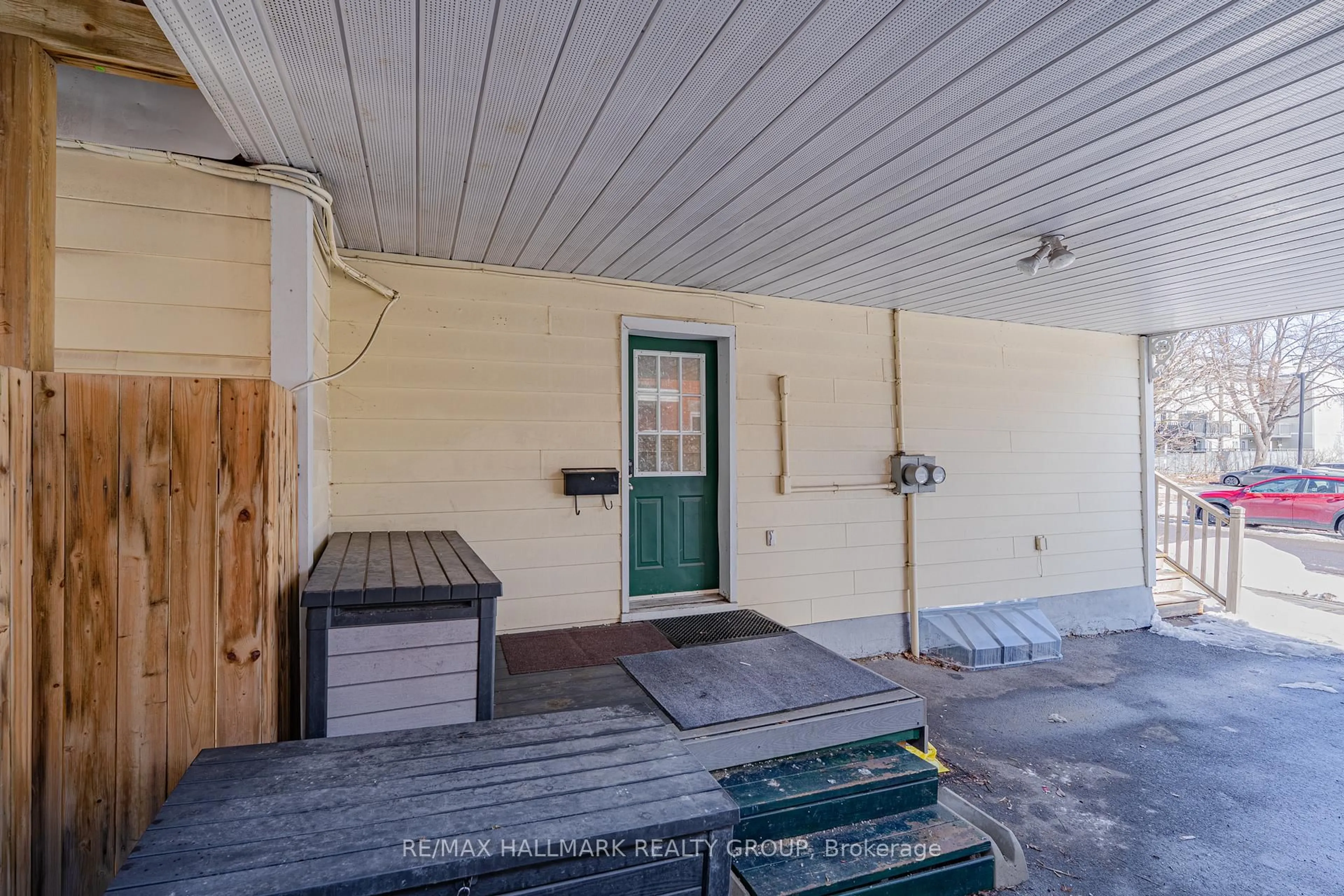 Patio, street for 24 Patro St, Ottawa Ontario K1N 8B1