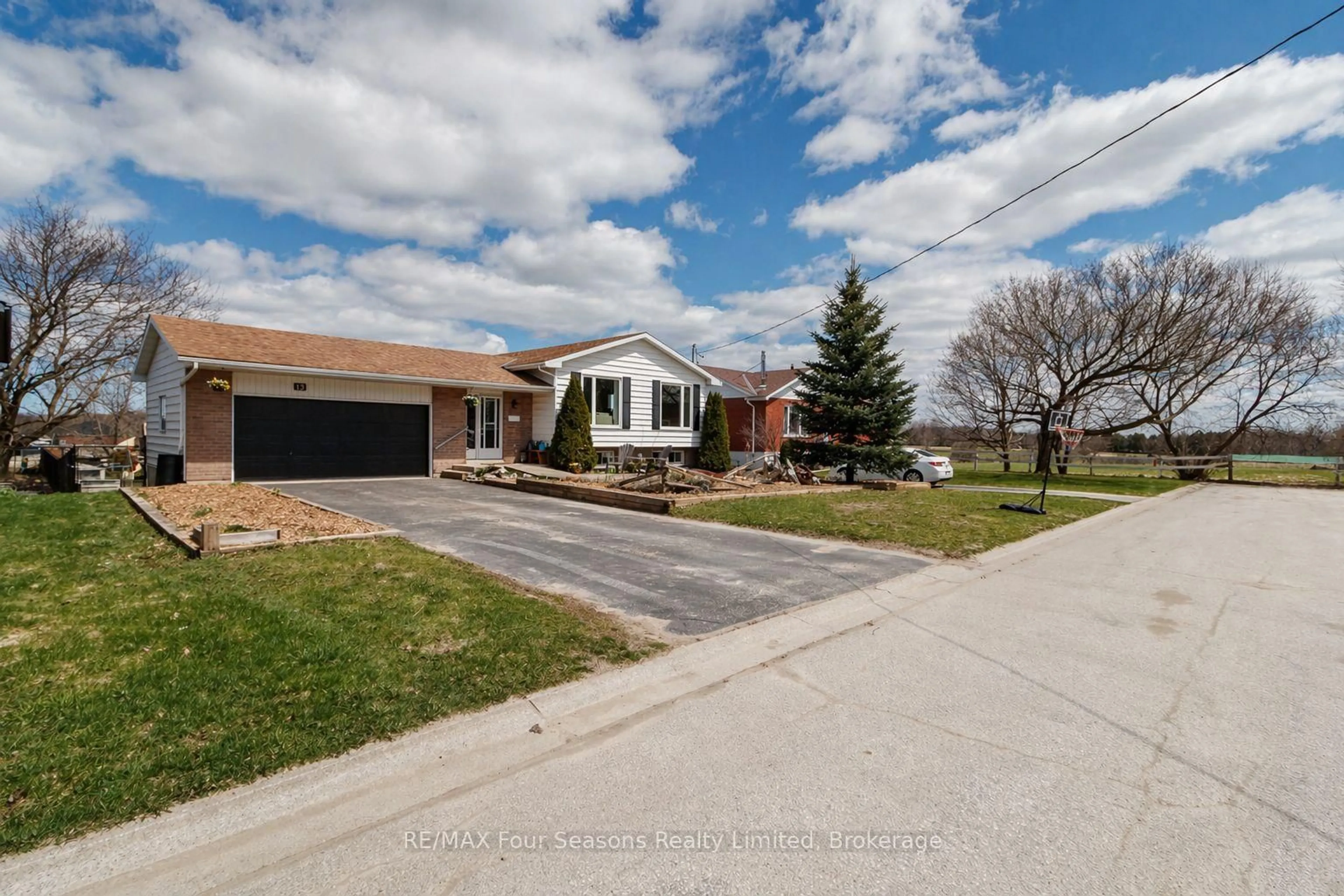 A pic from outside/outdoor area/front of a property/back of a property/a pic from drone, street for 13 Clugston Dr, Grey Highlands Ontario N0C 1H0