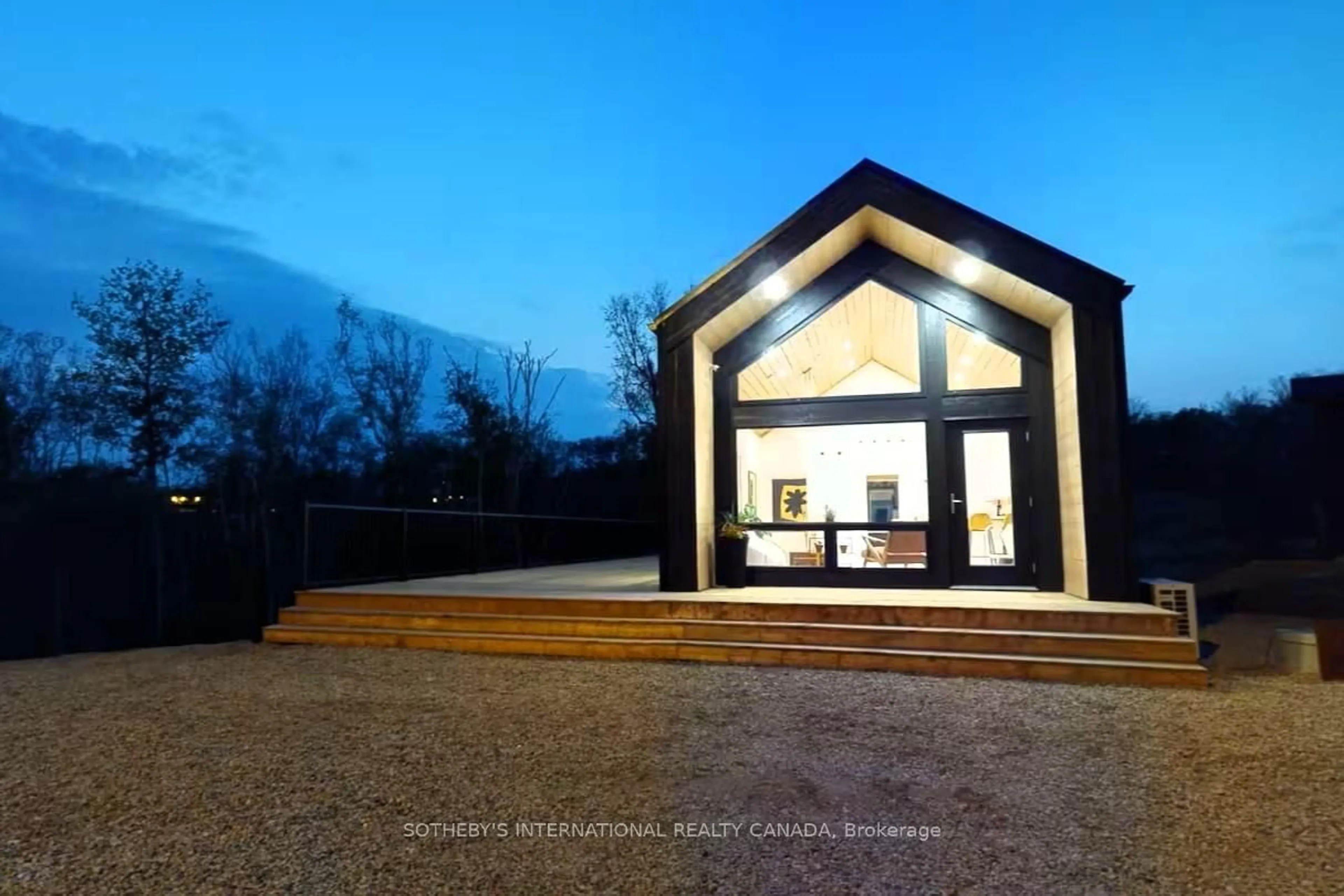 Unknown for 6 Moki Bay, Out of Area SK S0C 2S0