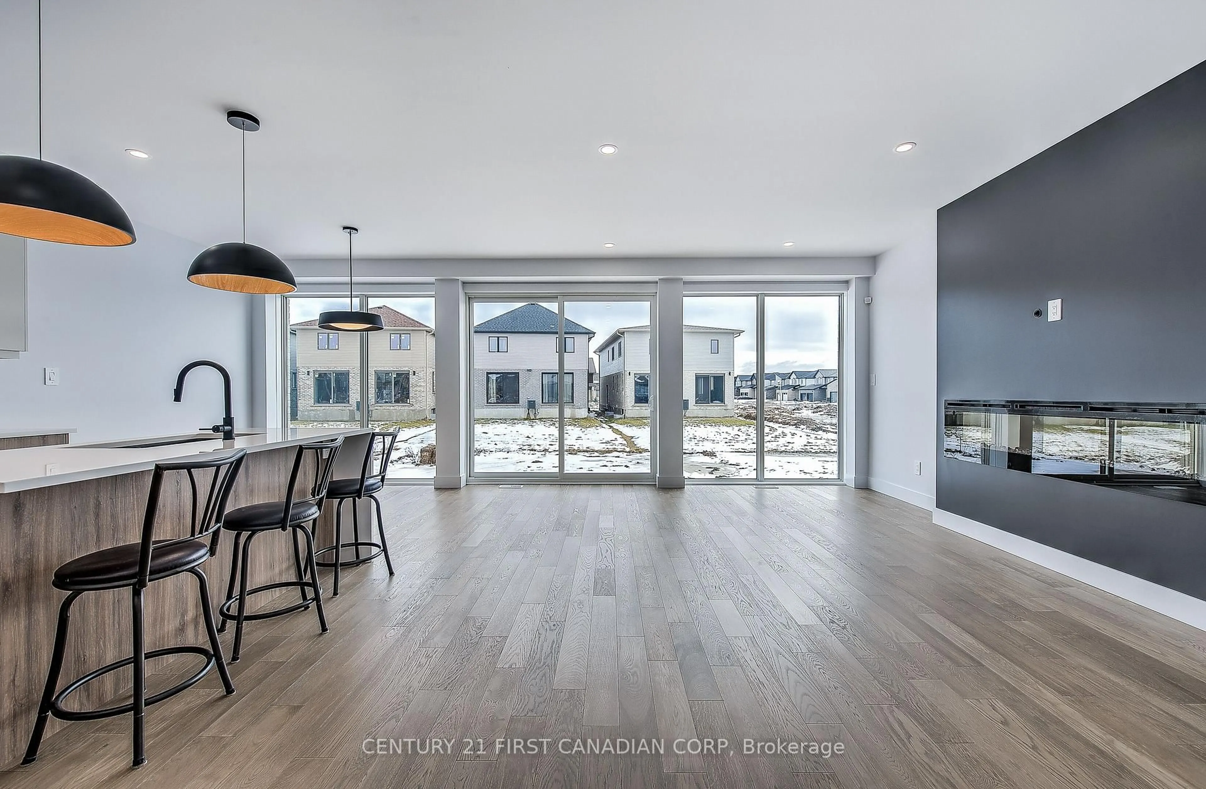 Open concept kitchen, unknown for 245 HESSELMAN Cres, London South Ontario N6M 0K3
