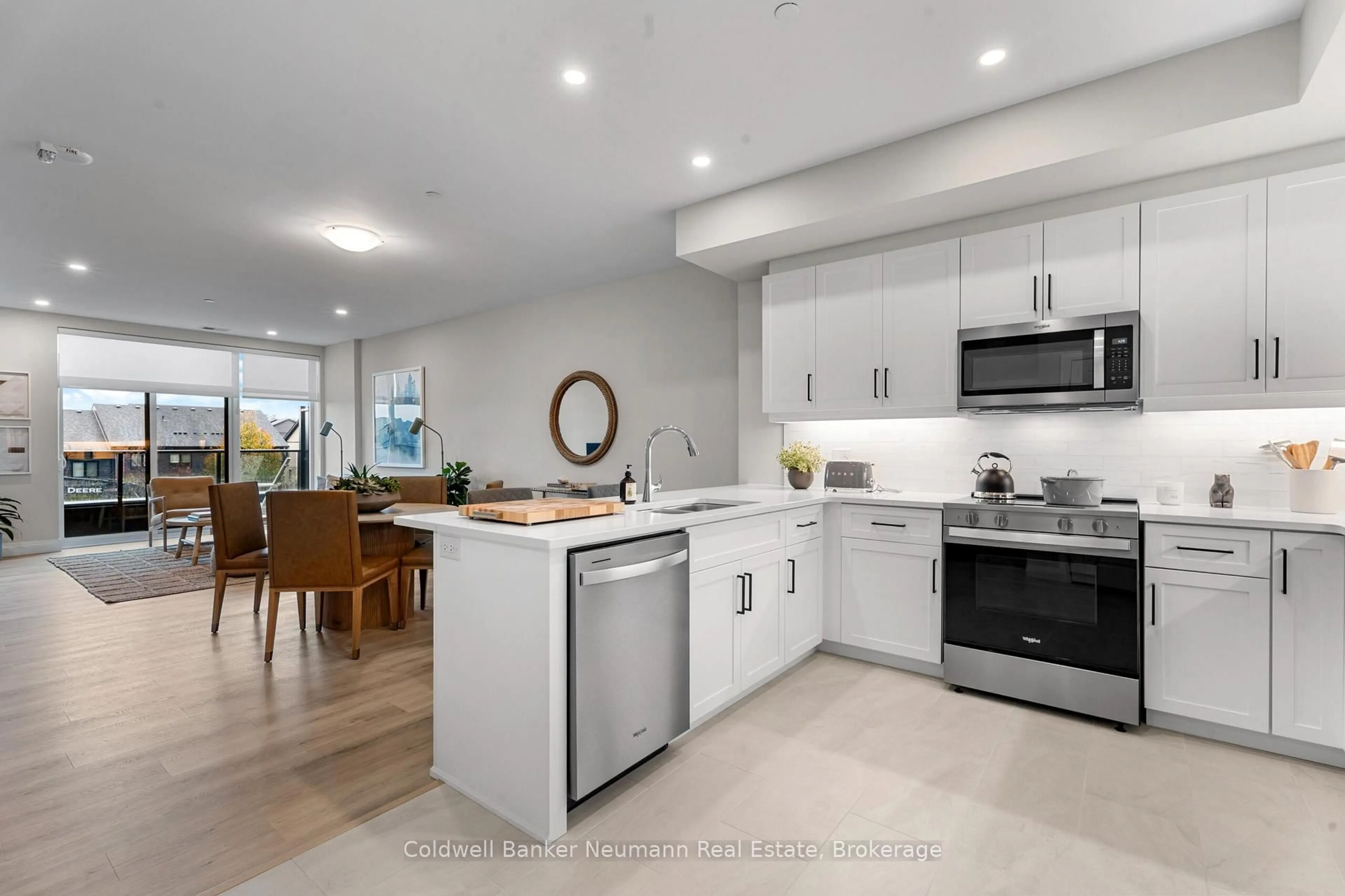 Open concept kitchen, ceramic/tile floor for 1882 Gordon St #309, Guelph Ontario N1L 0P6