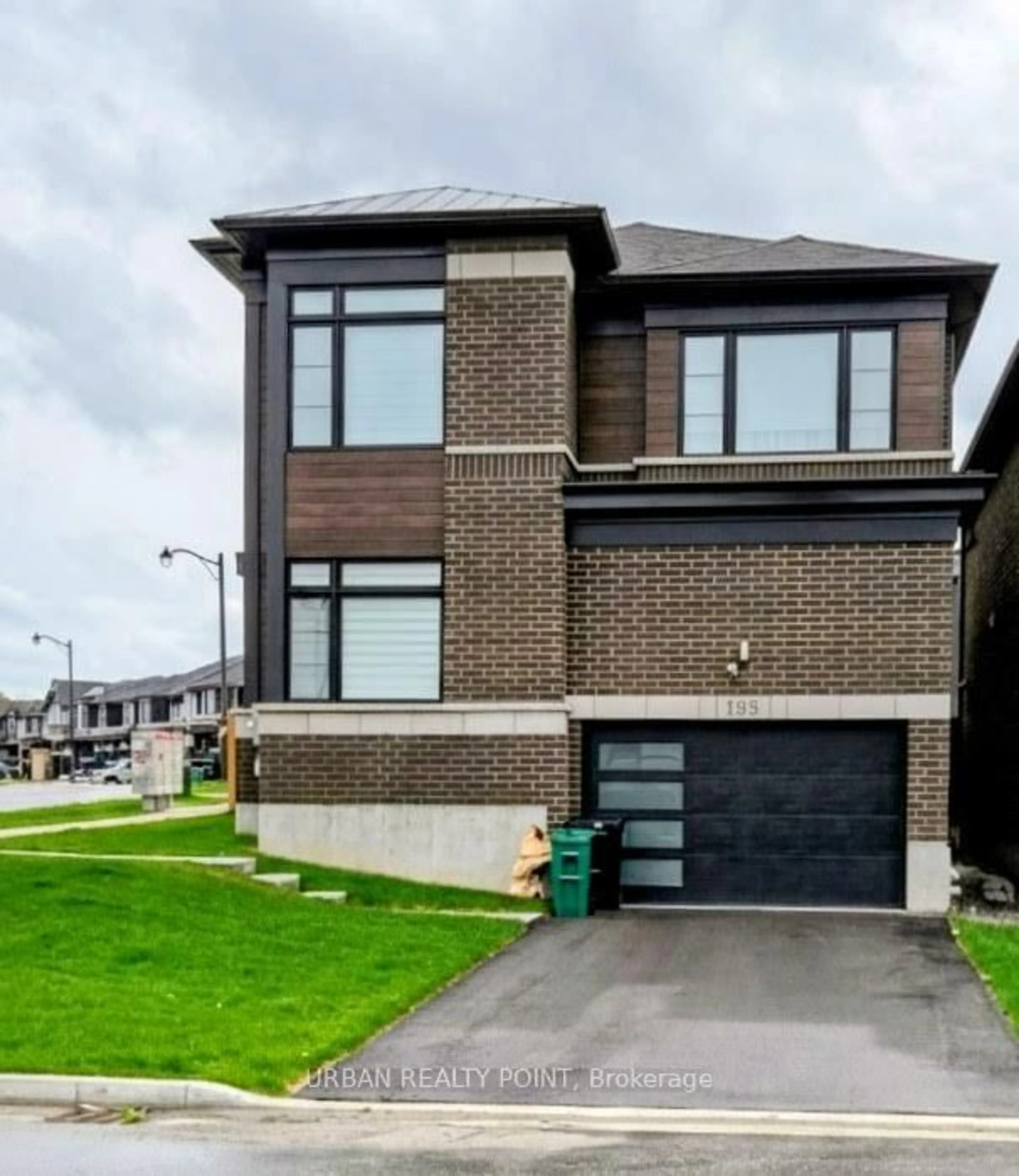 Home with brick exterior material, street for 185 Blacklock St, Cambridge Ontario N1S 0C6