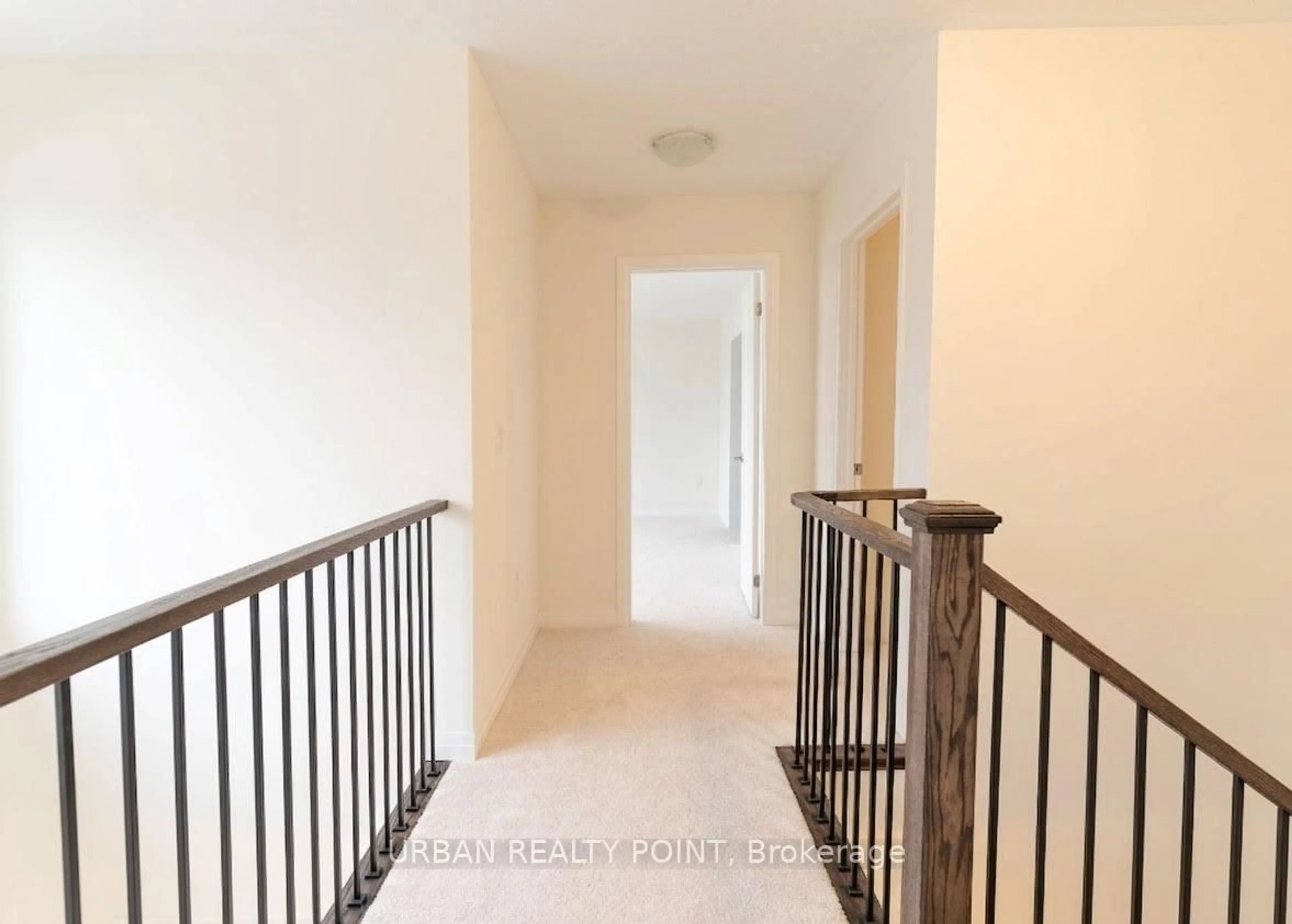 Unknown for 185 Blacklock St, Cambridge Ontario N1S 0C6