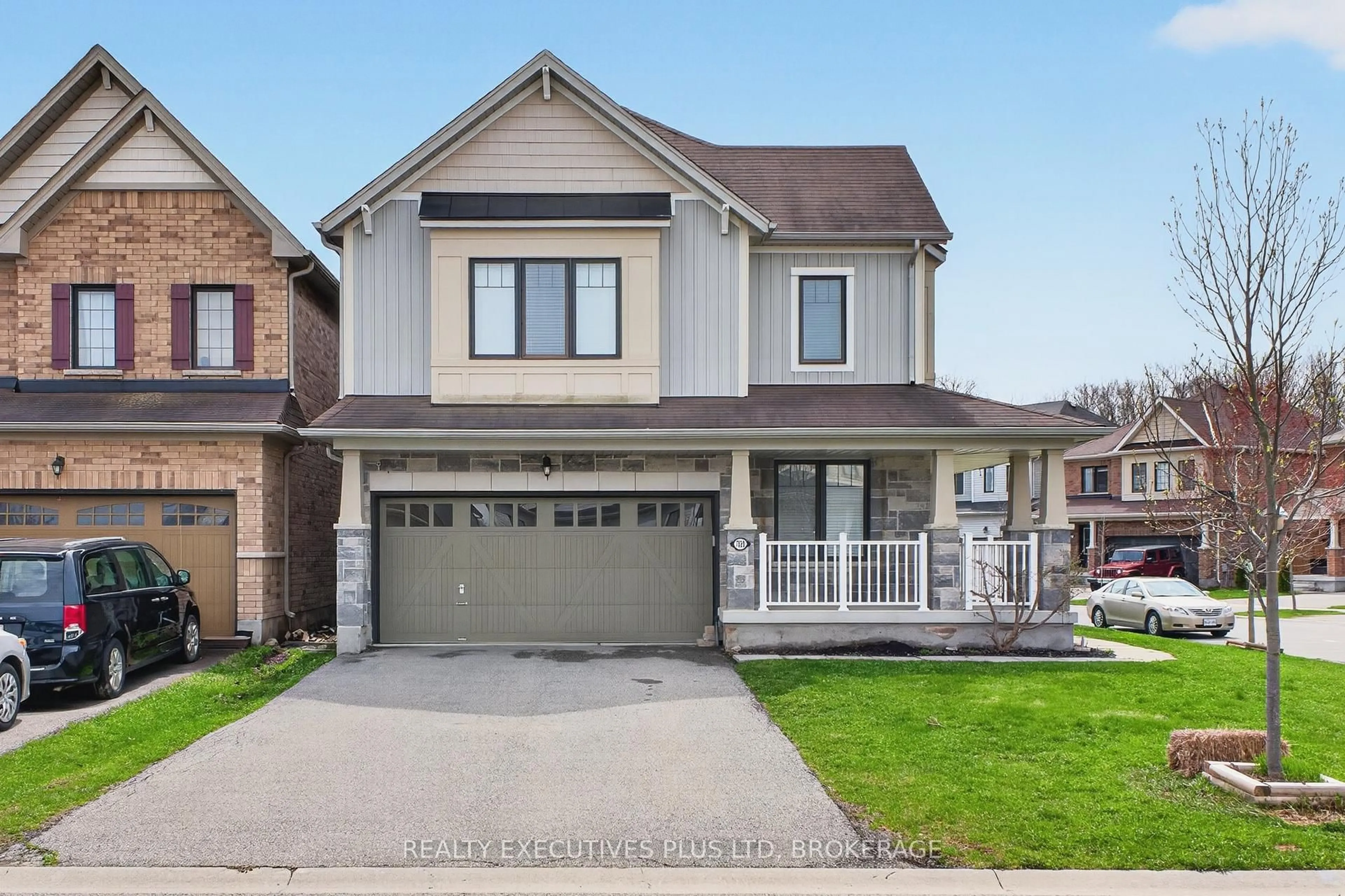 Home with brick exterior material, street for 7829 Buckeye Cres, Niagara Falls Ontario L2H 0P1