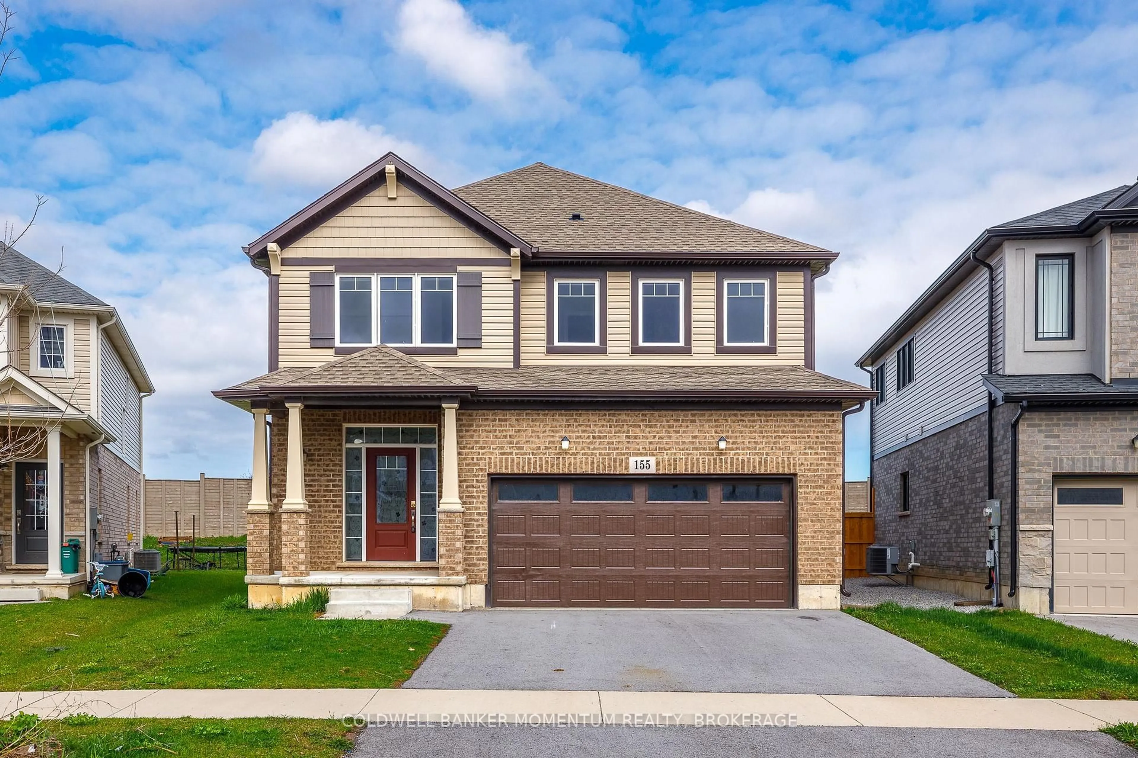 Home with brick exterior material, street for 155 Bur Oak Dr, Thorold Ontario L2V 0L7