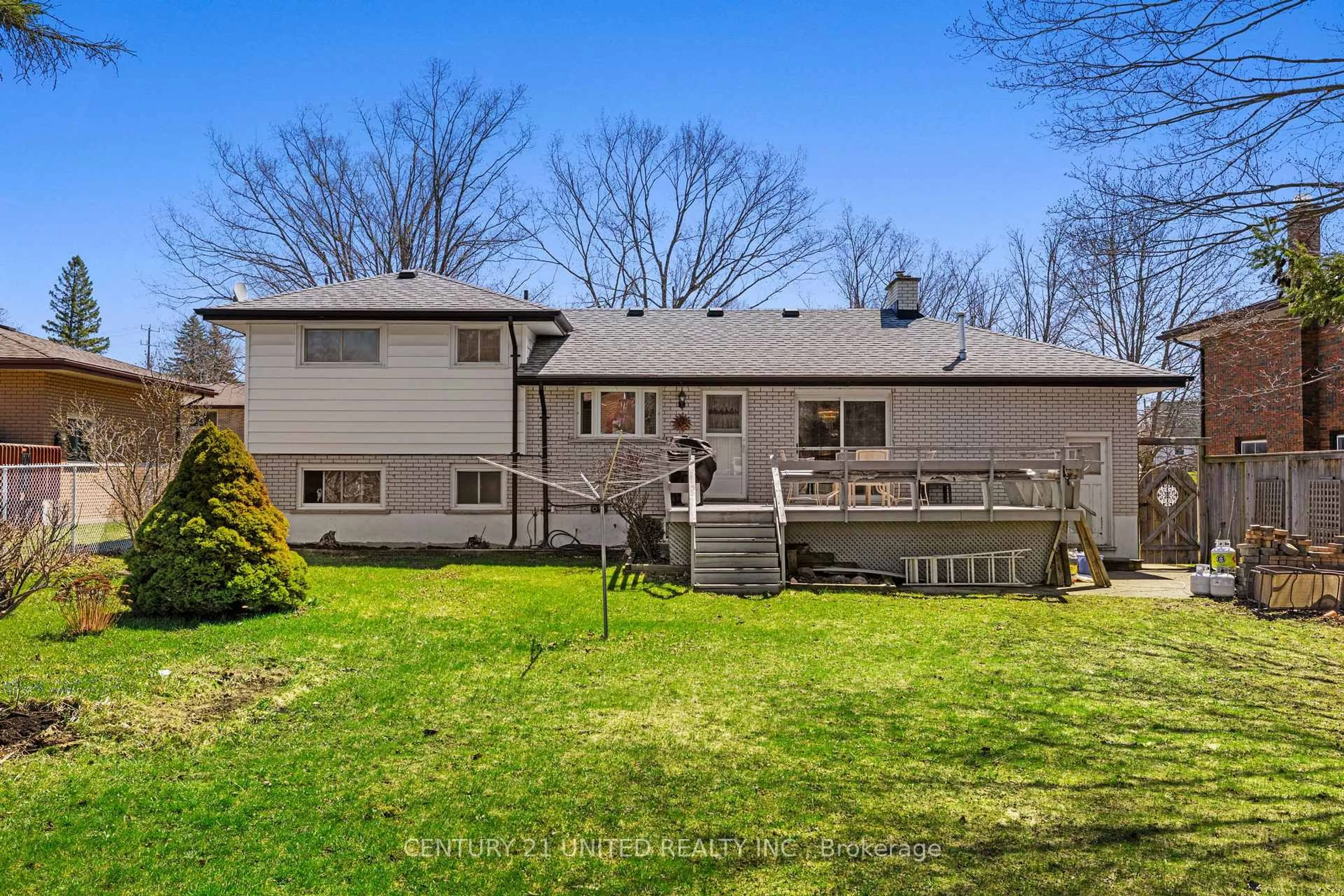 A pic from outside/outdoor area/front of a property/back of a property/a pic from drone, unknown for 805 Highland Crt, Peterborough Ontario K9H 5K1