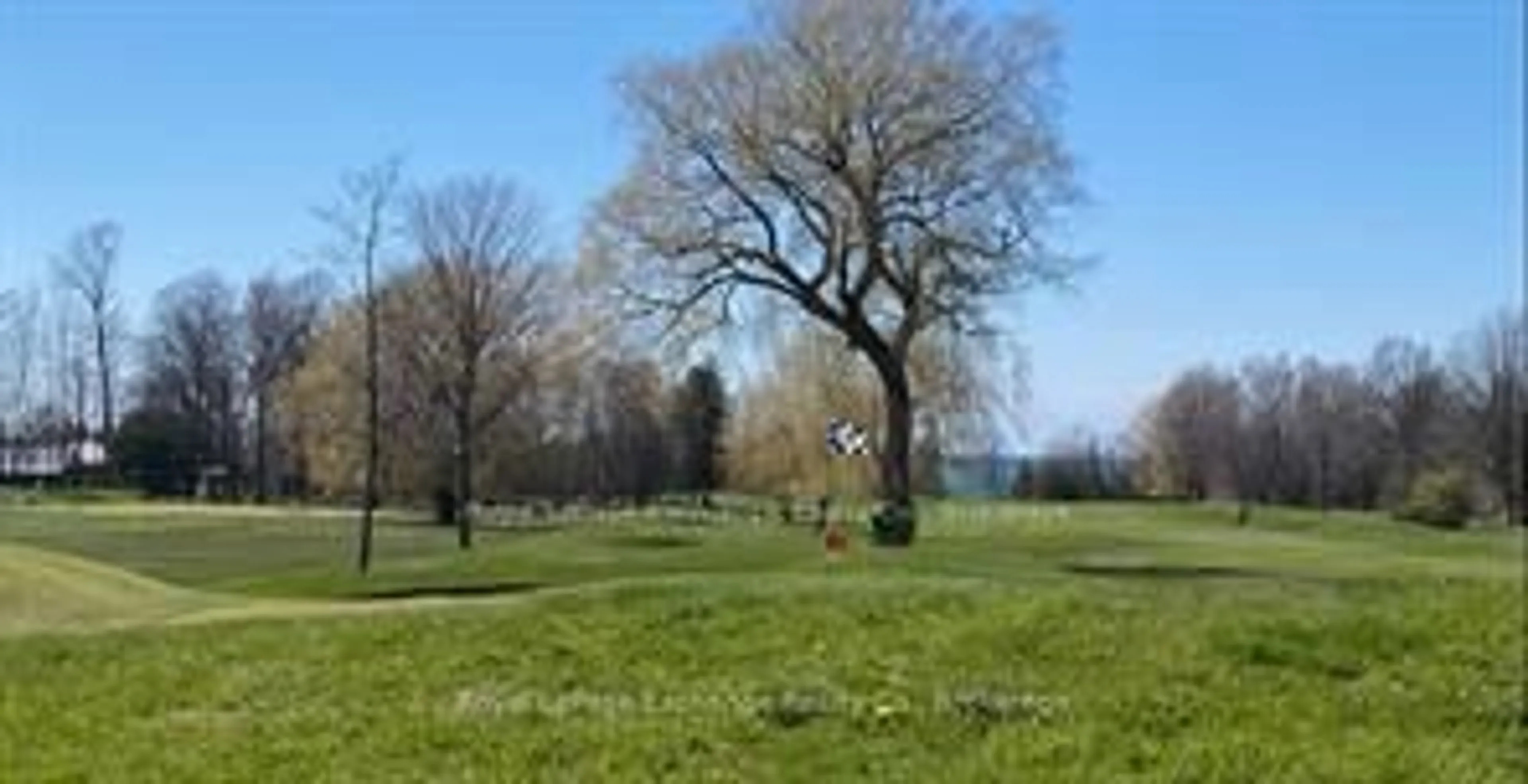 Blurry image for 4 Mercedes Cres, Kincardine Ontario N2Z 1G8