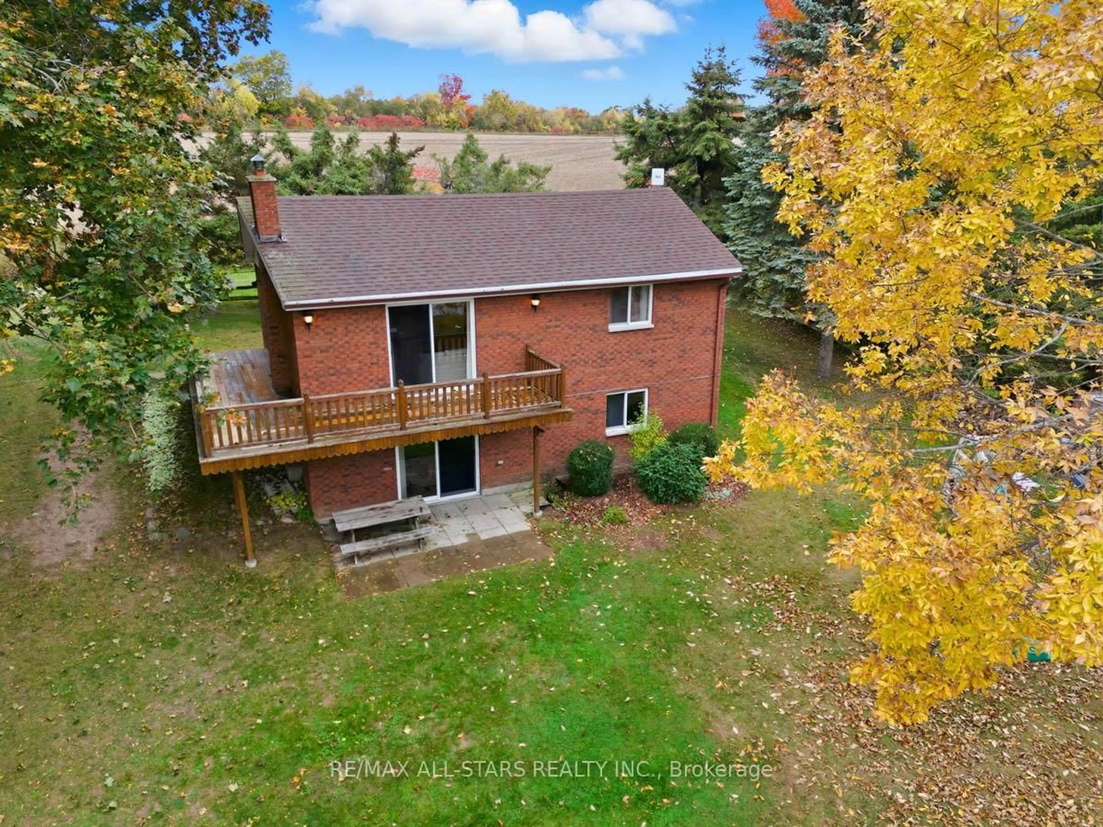 A pic from outside/outdoor area/front of a property/back of a property/a pic from drone, unknown for 94 Plum Point Lane, Kawartha Lakes Ontario K0M 2C0