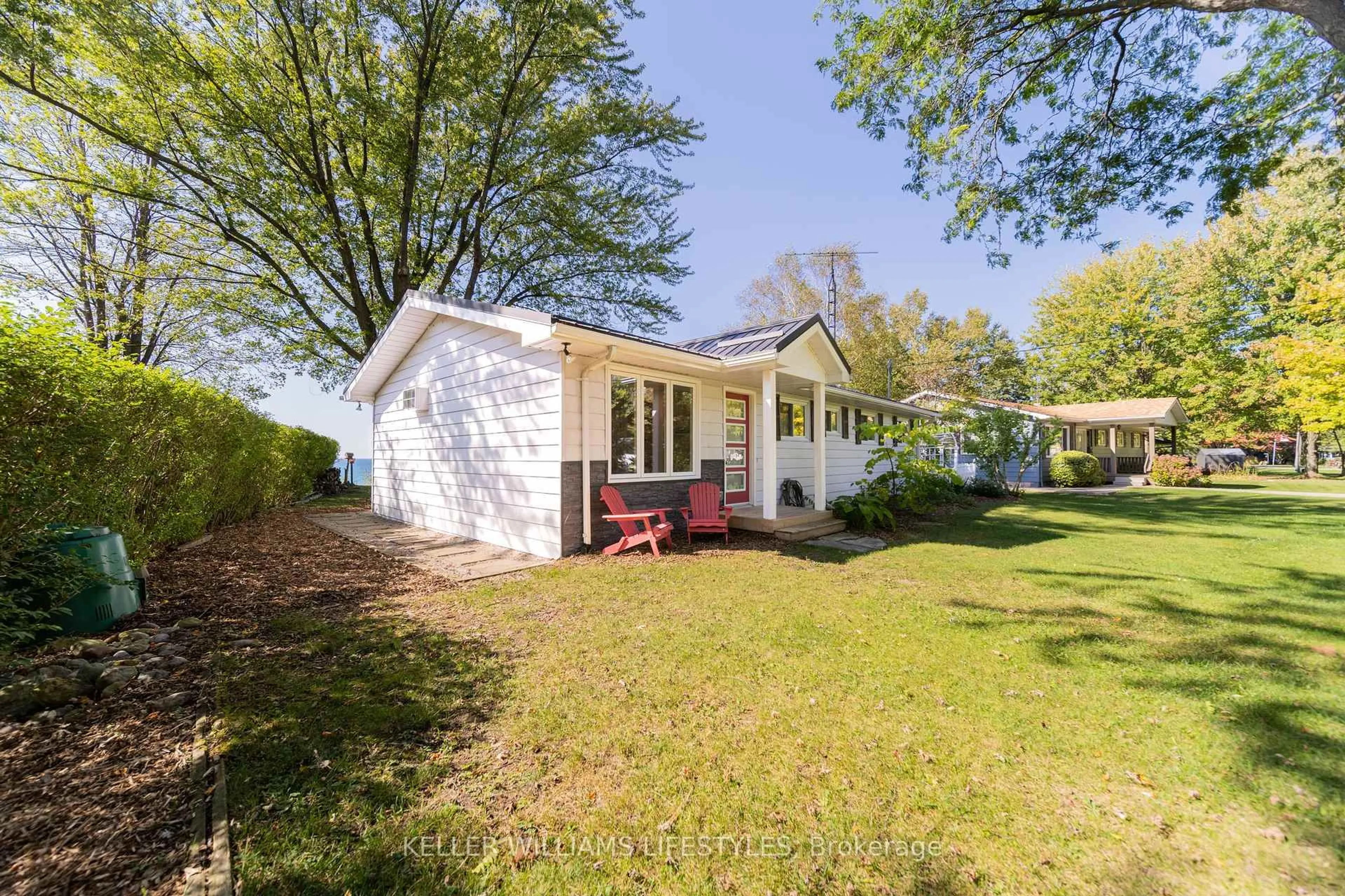 Unknown for 72553 Princess St, Bluewater Ontario N0M 2T0