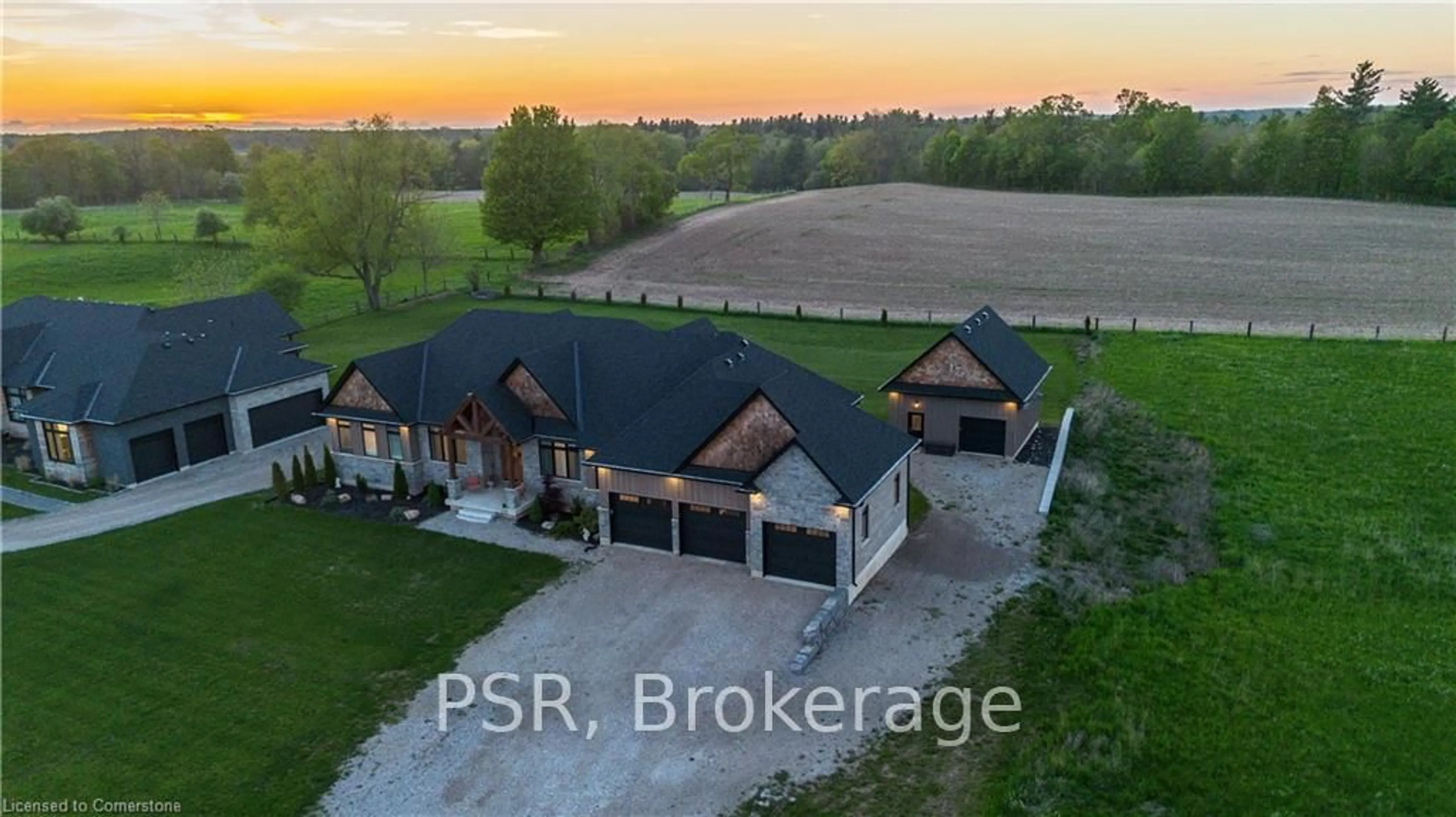 A pic from outside/outdoor area/front of a property/back of a property/a pic from drone, building for 30 Sixth Concession Rd, Brant Ontario N3R 0B8