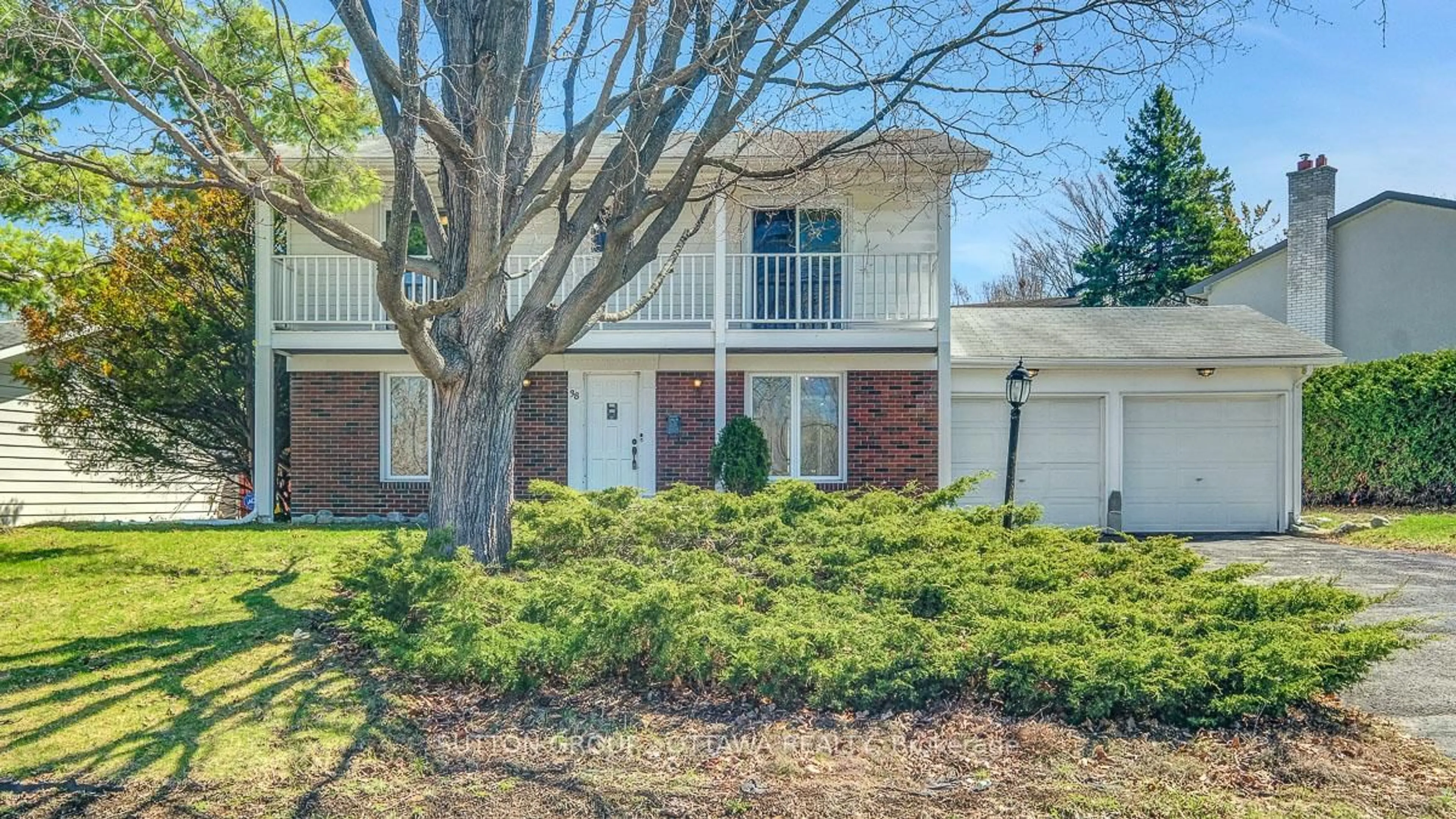 Home with brick exterior material, street for 38 Beaver Rdge, Ottawa Ontario K2E 6C7