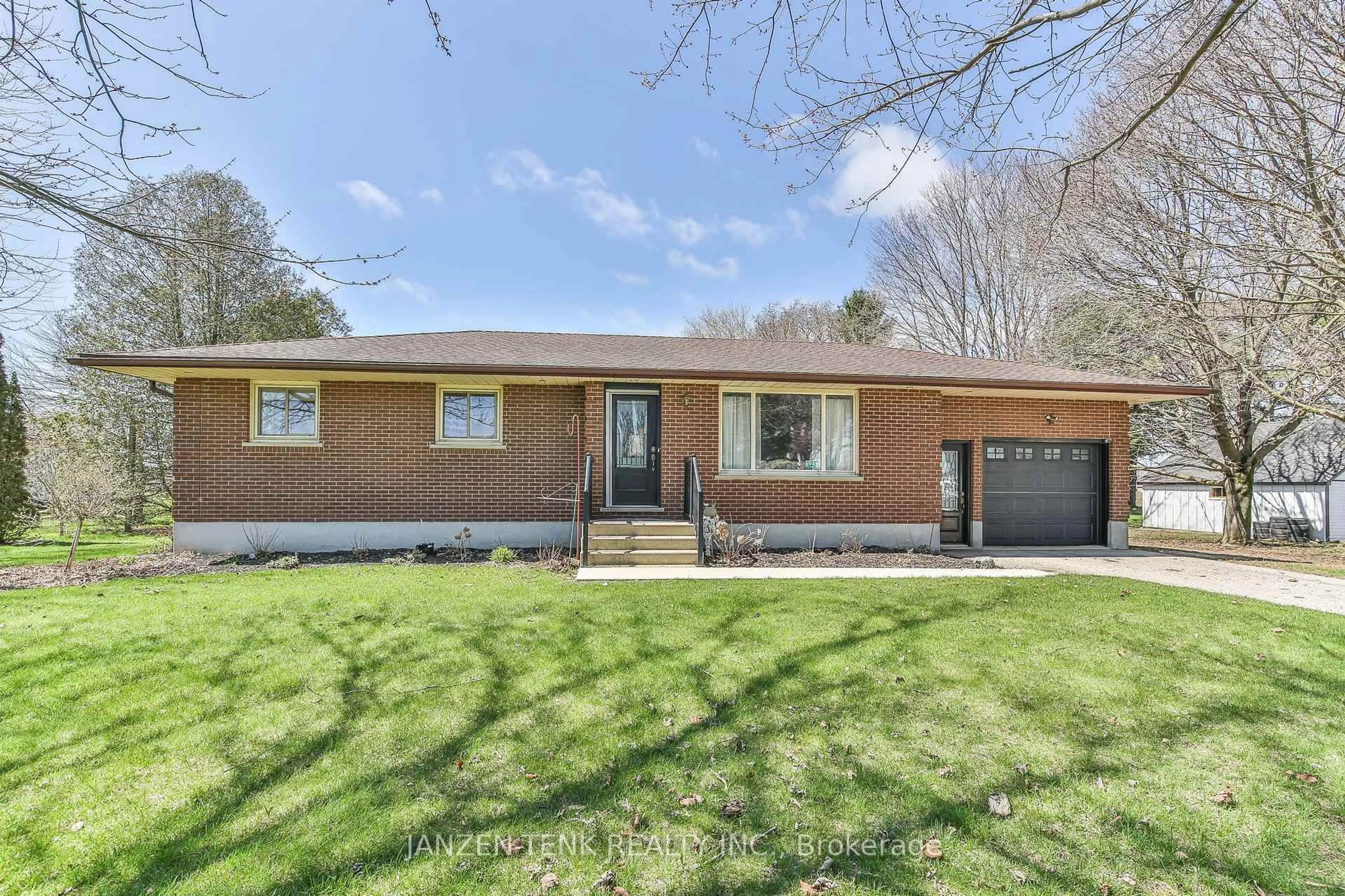 Home with brick exterior material, street for 6551 Springfield Rd, Malahide Ontario N5H 2R5