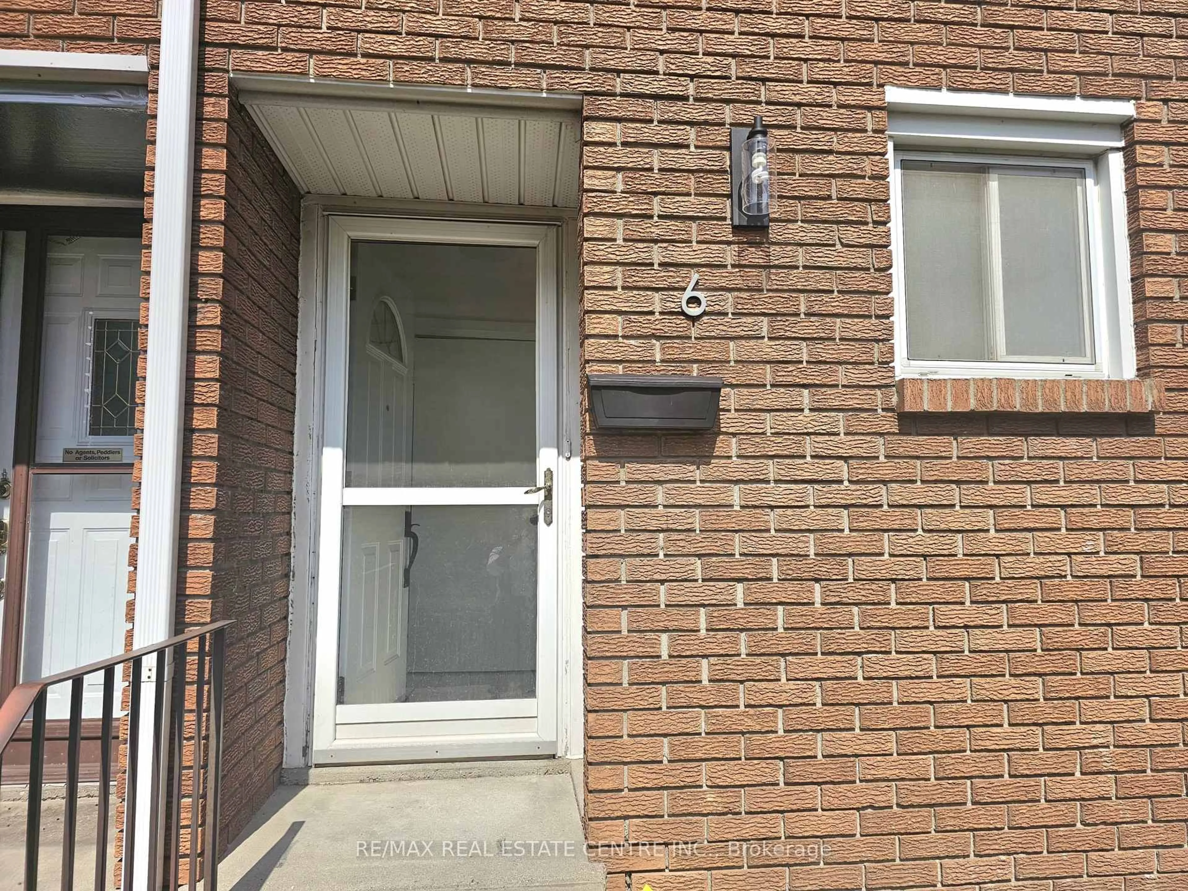 Unknown for 161 BERKINDALE Dr #6, Hamilton Ontario L8E 1M6