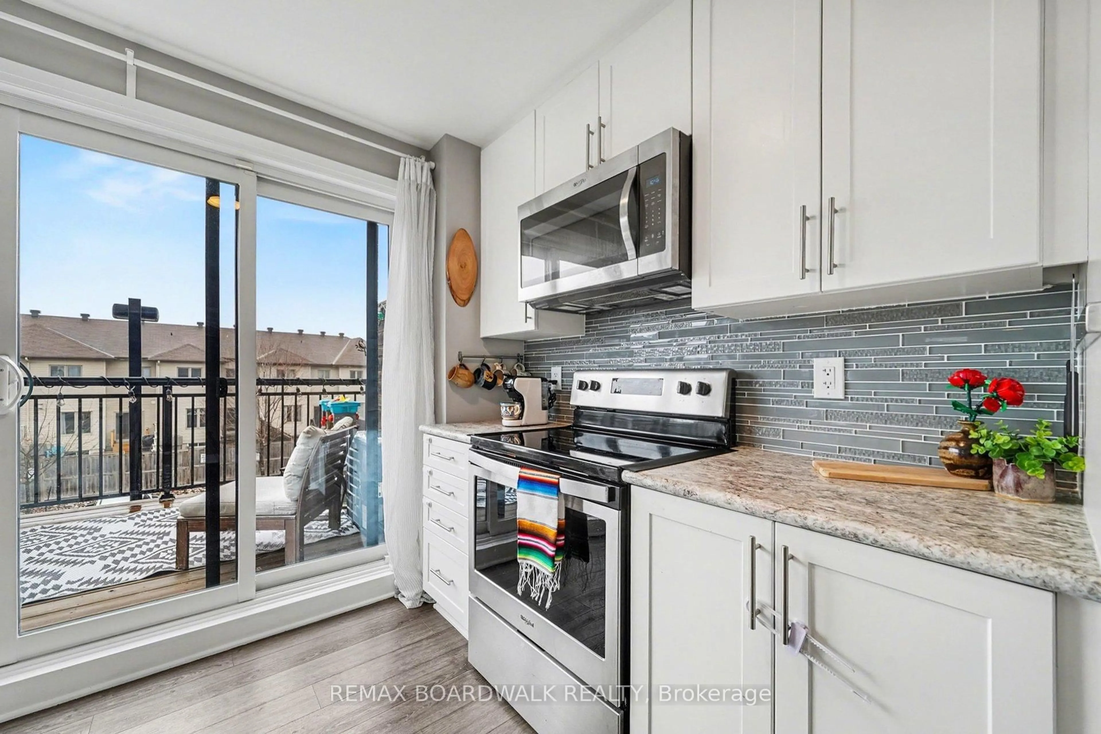 Open concept kitchen, unknown for 454 Via Verona St #36, Ottawa Ontario K2J 6B3