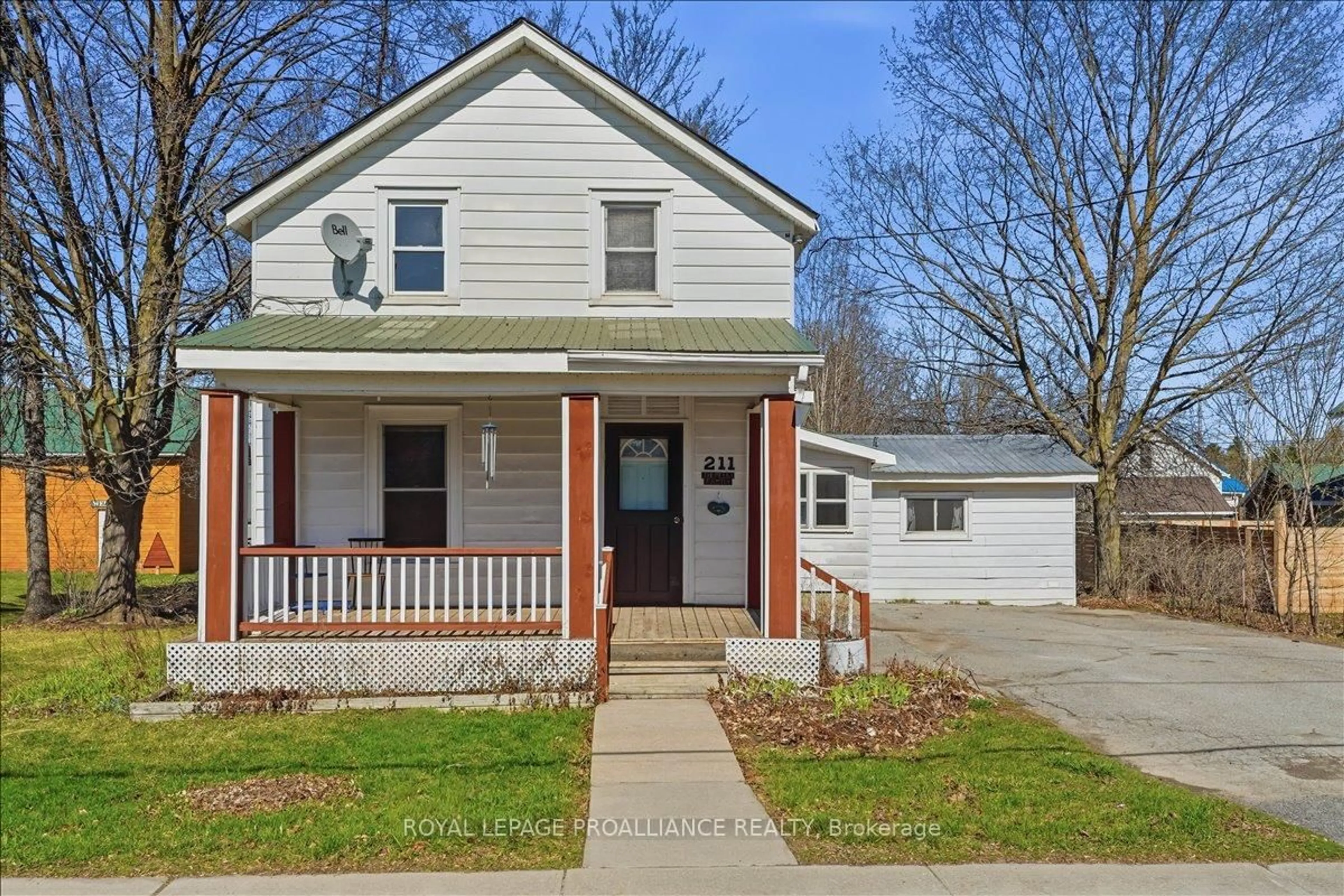 Unknown for 211 Colborne St, Tweed Ontario K0K 3J0