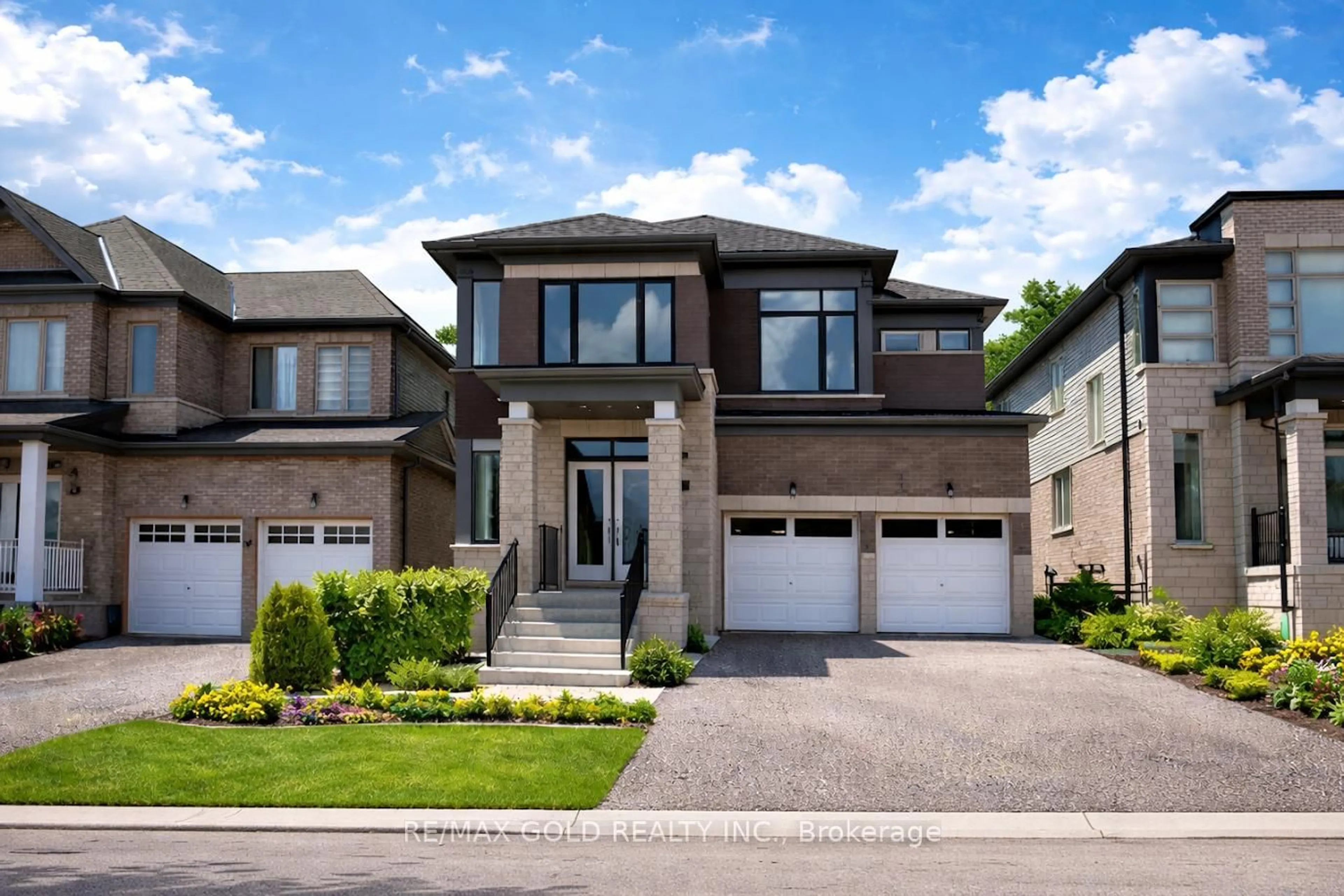 Home with brick exterior material, street for 33 Gilham Way, Brant Ontario N0E 1N0