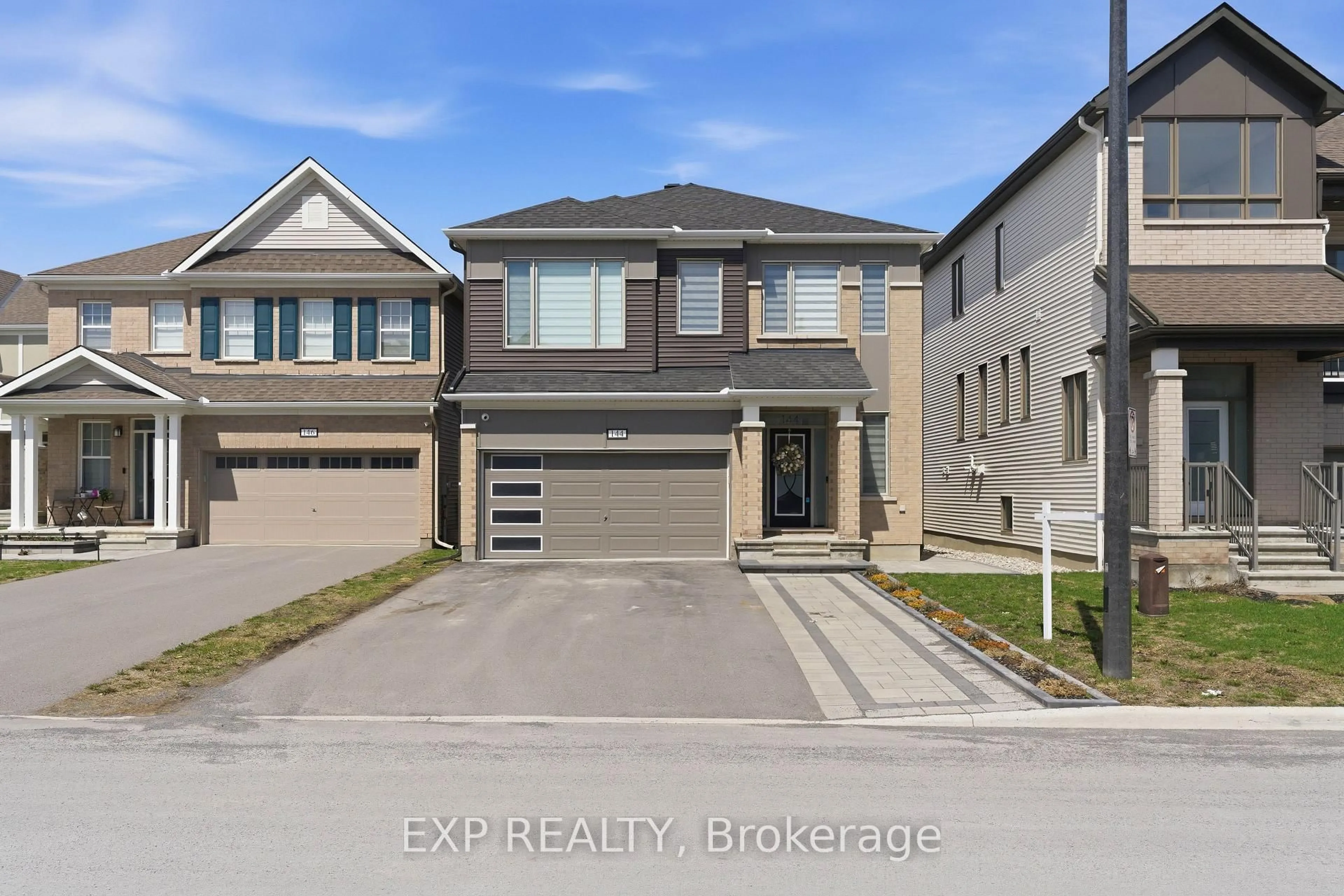 Unknown for 144 Unity Pl, Ottawa Ontario K2S 2Y8