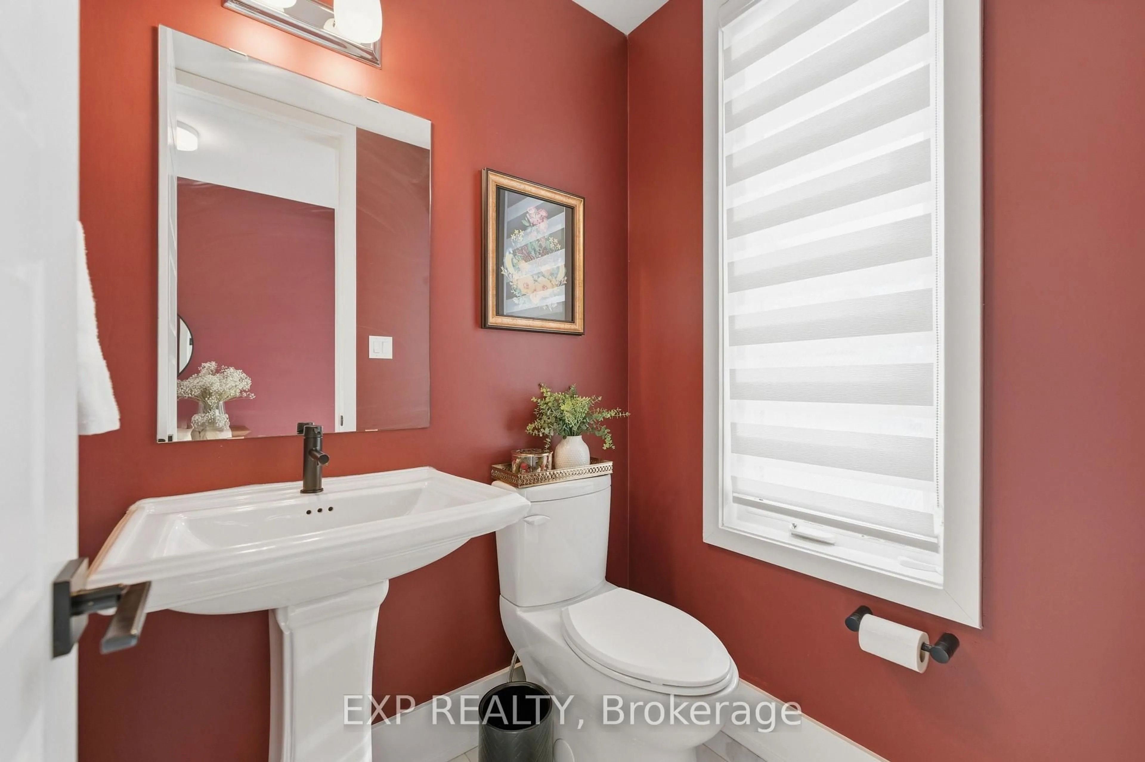 Contemporary bathroom, ceramic/tile floor for 144 Unity Pl, Ottawa Ontario K2S 2Y8
