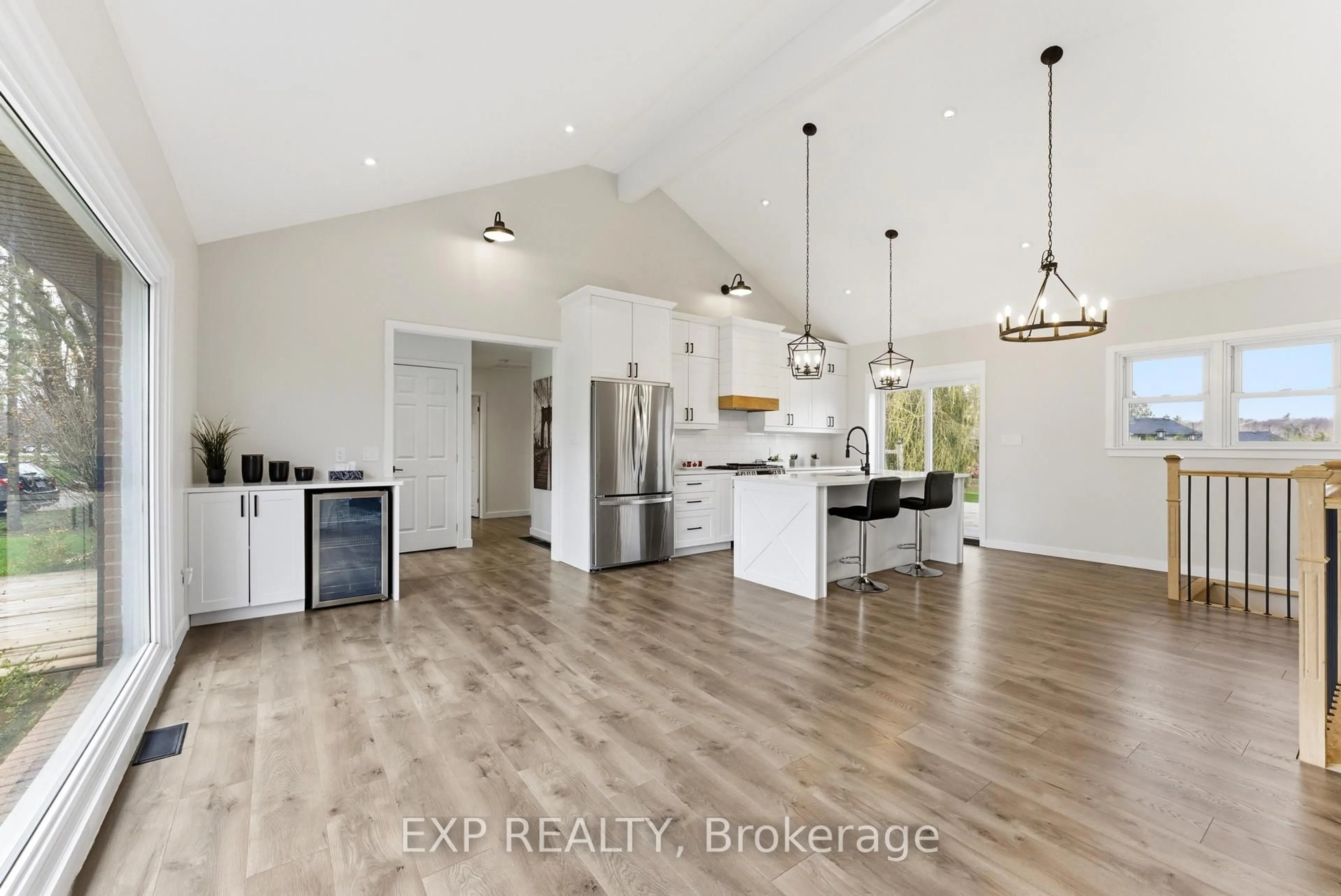 Open concept kitchen, unknown for 6 Bayside Dr, Trenton Ontario K8V 5P7