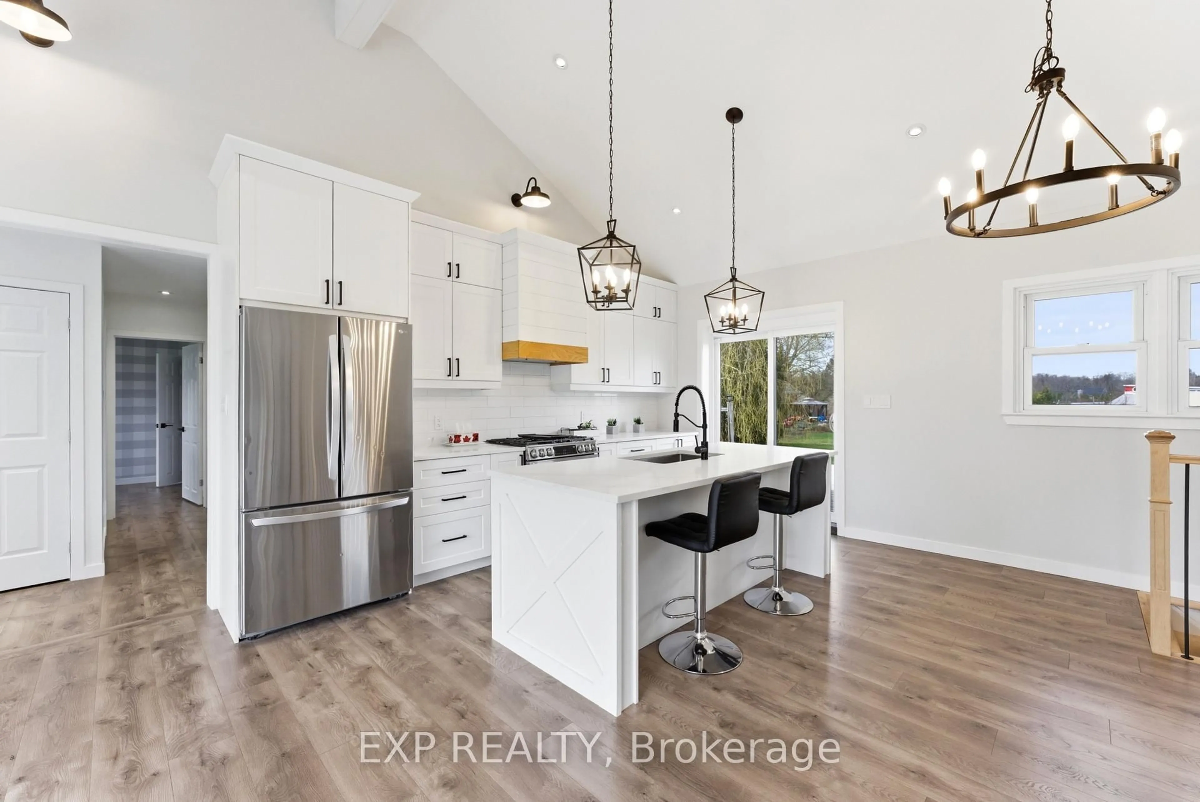 Open concept kitchen, unknown for 6 Bayside Dr, Trenton Ontario K8V 5P7