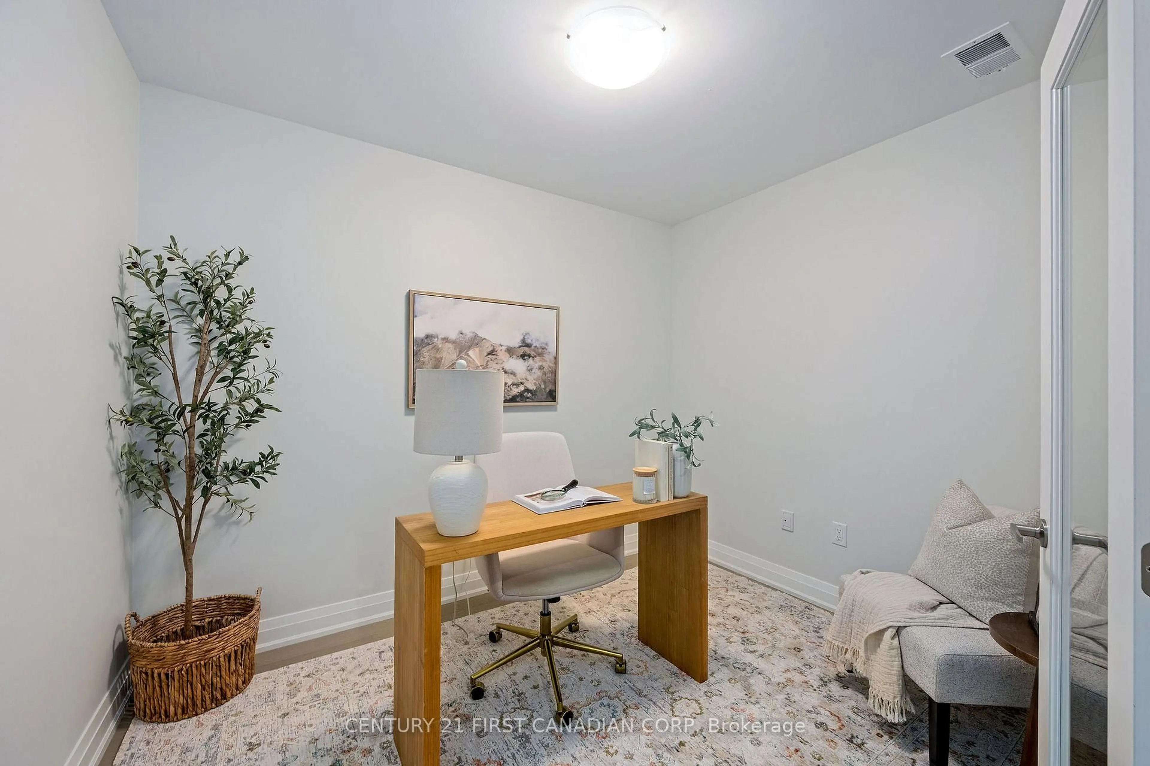 A pic of a room for 1560 Upper West Ave #203, London South Ontario N6K 0M4