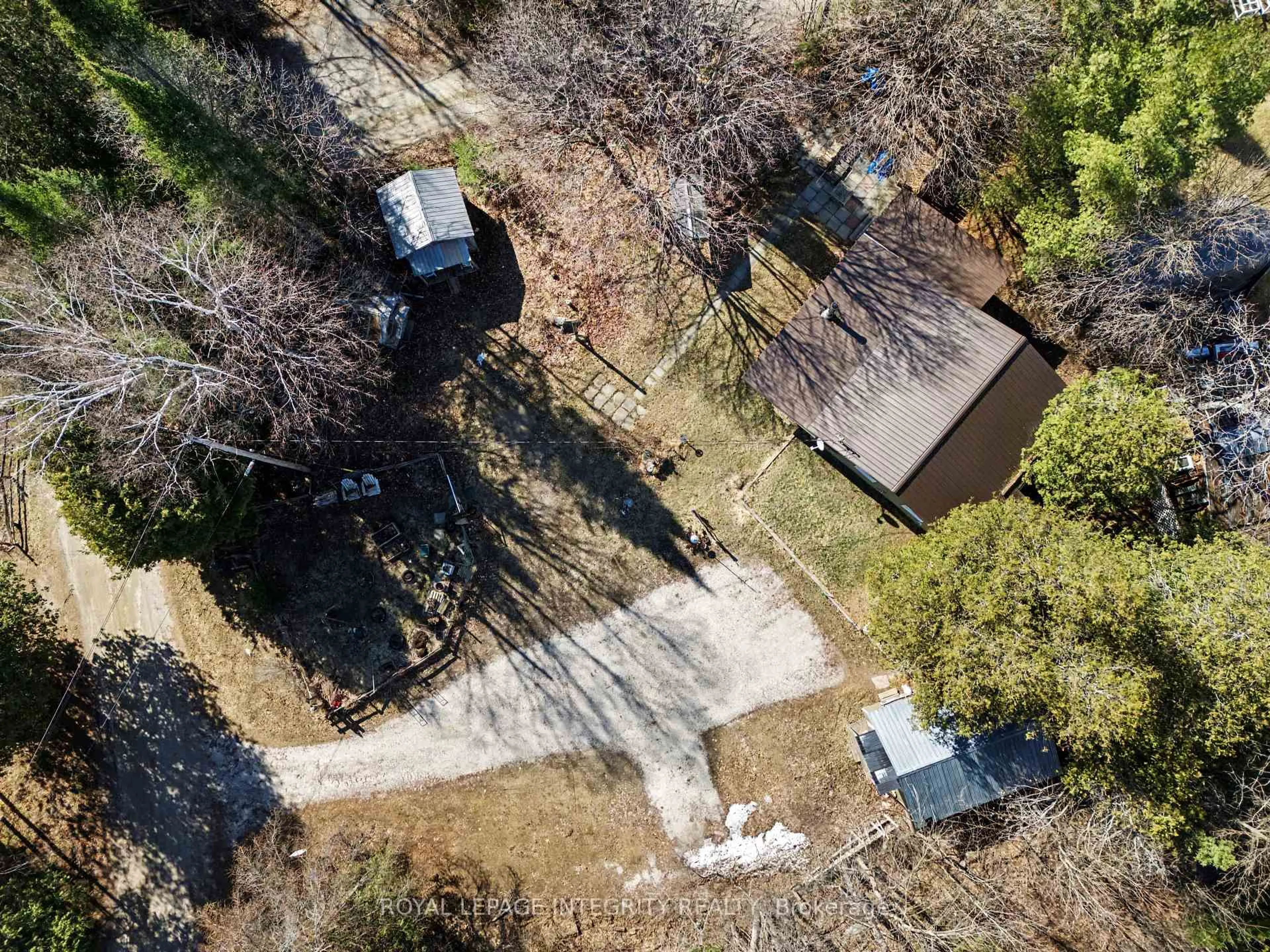 A pic from outside/outdoor area/front of a property/back of a property/a pic from drone, street for 176 Clyde Lane, Lanark Ontario K0G 1K0