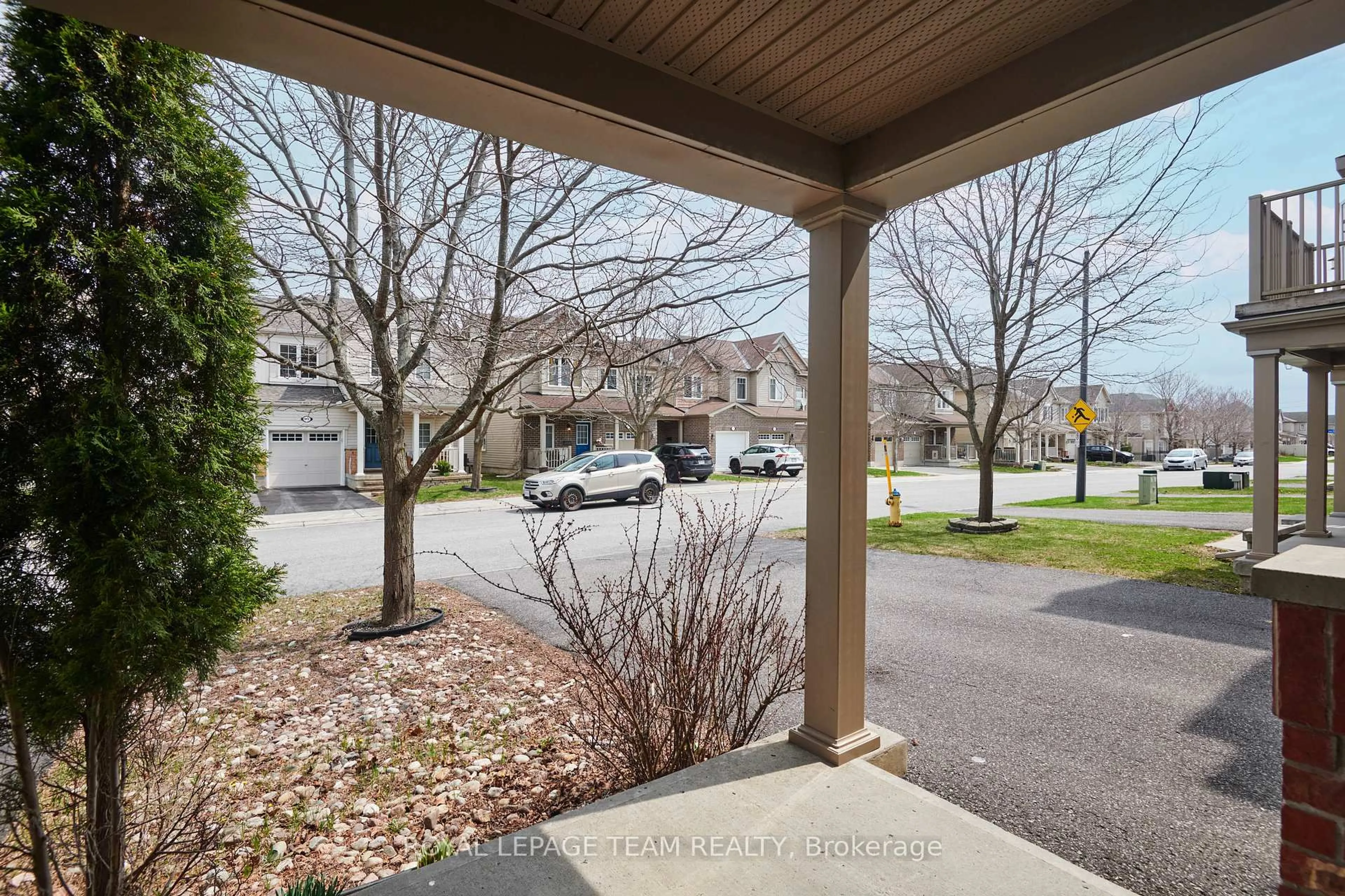 Unknown for 920 Messor Cres, Ottawa Ontario K2S 0P2