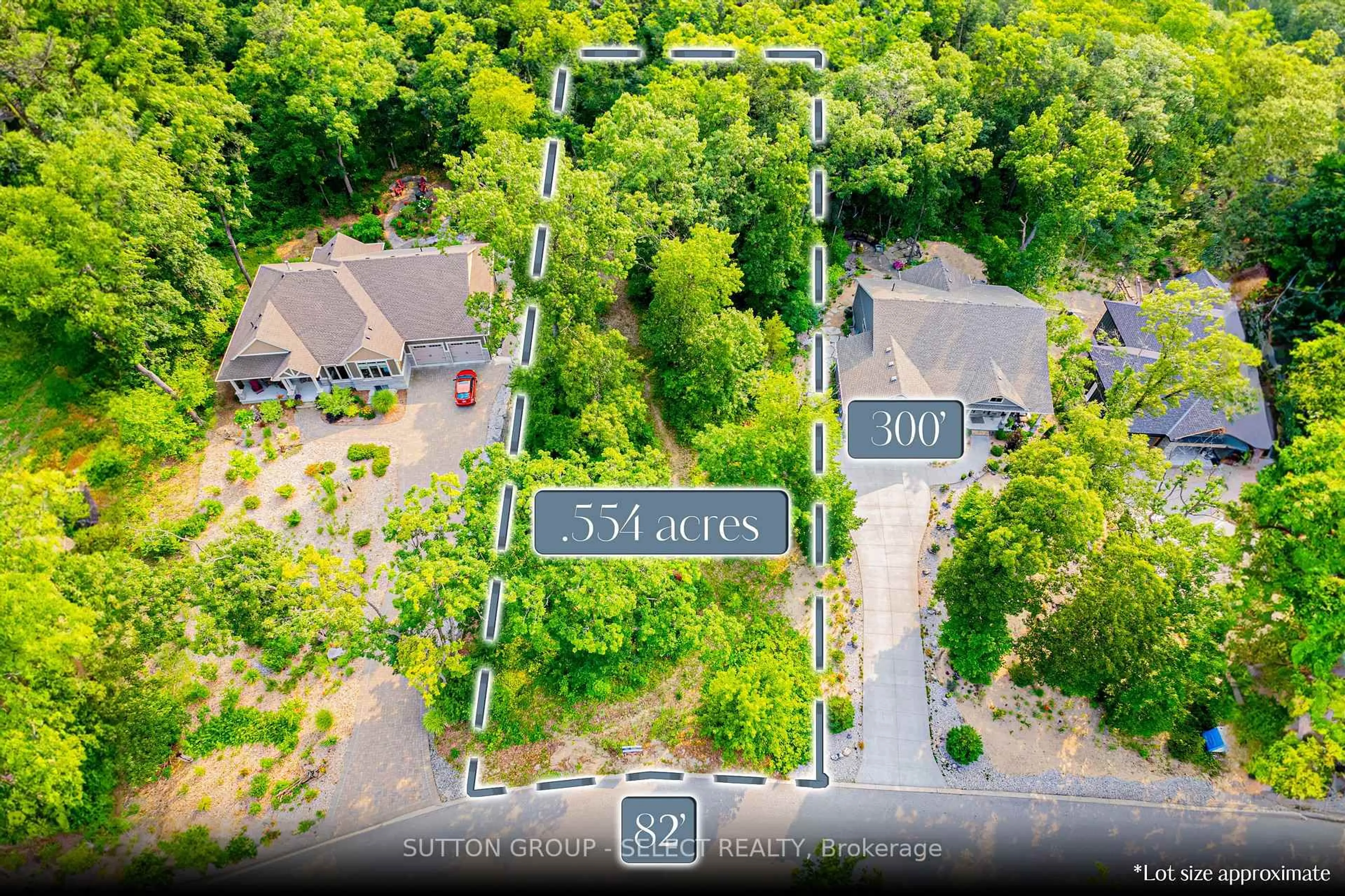 A pic from outside/outdoor area/front of a property/back of a property/a pic from drone, street for 10142 Pinery Bluffs Rd, Lambton Shores Ontario N0M 1T0