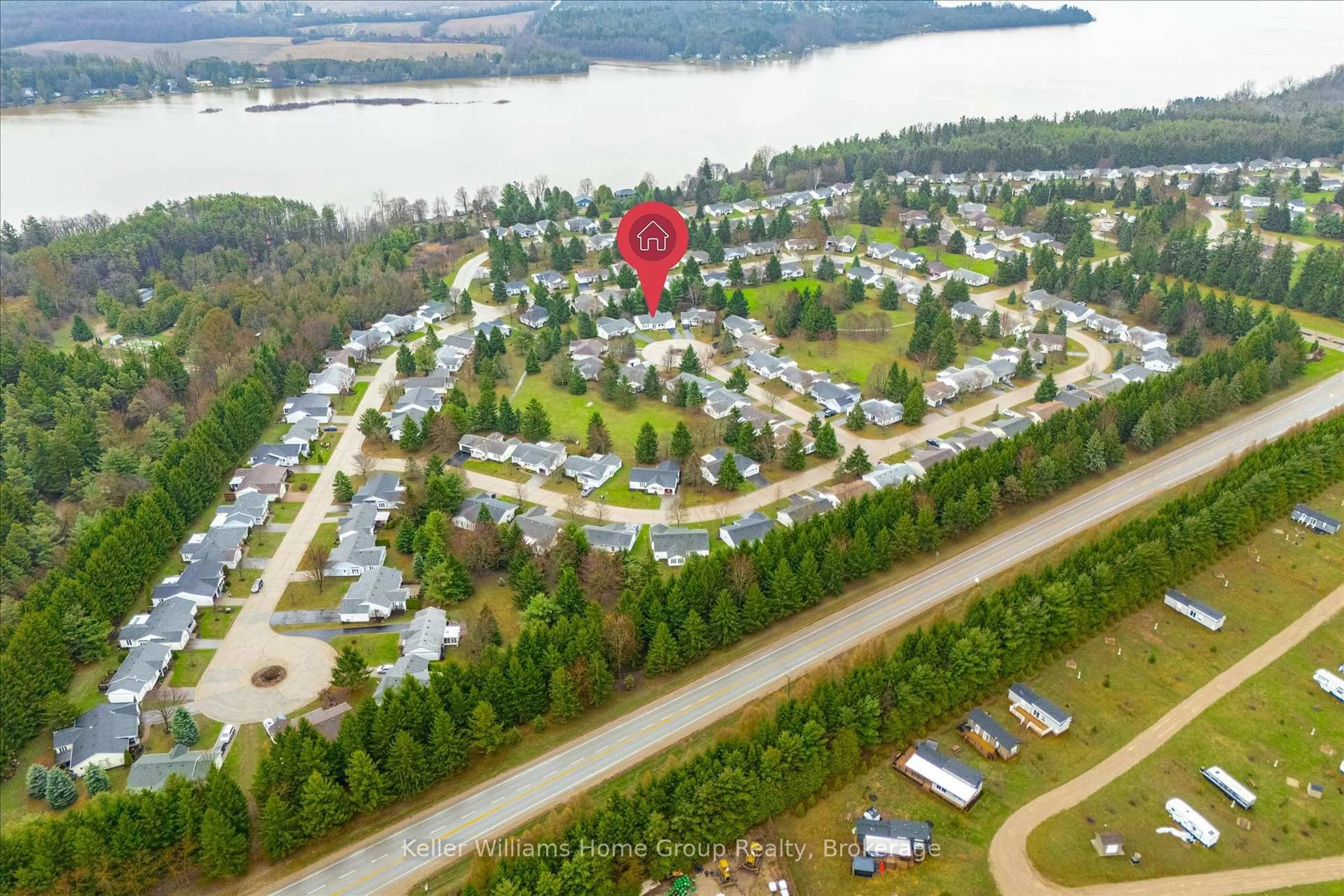 A pic from outside/outdoor area/front of a property/back of a property/a pic from drone, water/lake/river/ocean view for 129 Bristlecone Crt, Centre Wellington Ontario N0B 1J0