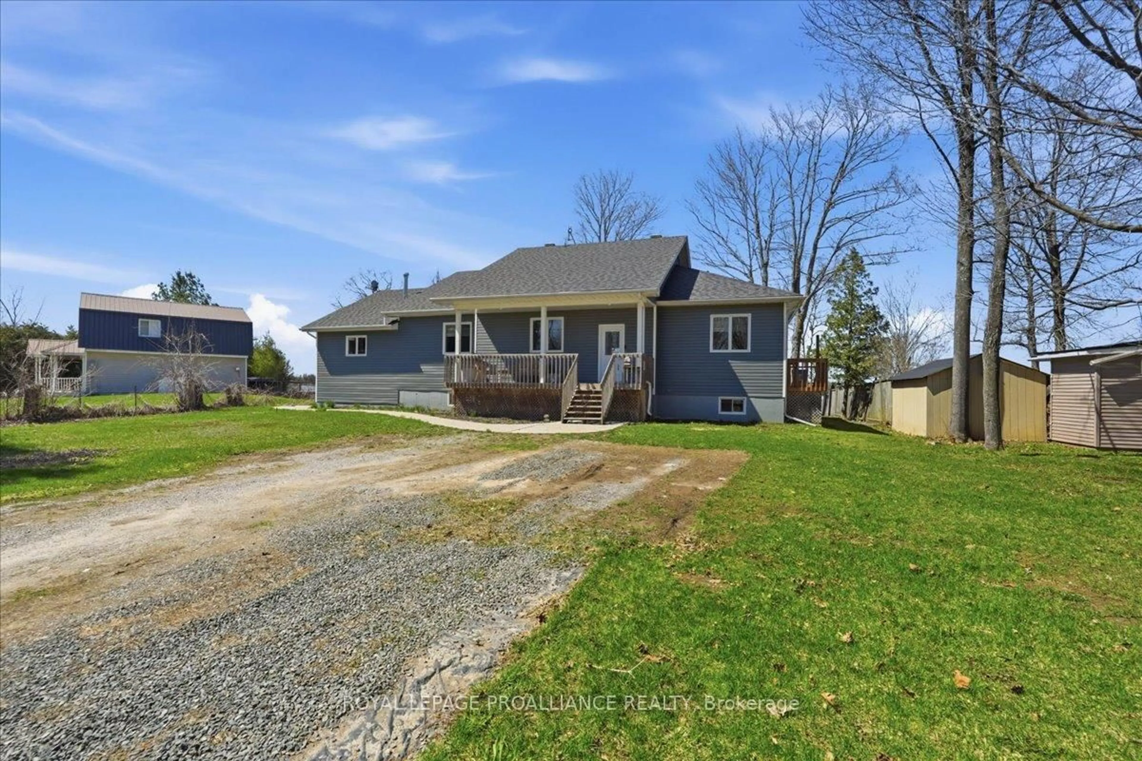 A pic from outside/outdoor area/front of a property/back of a property/a pic from drone, street for 162 Puff Ball Inn Rd, Trent Hills Ontario K0L 1L0