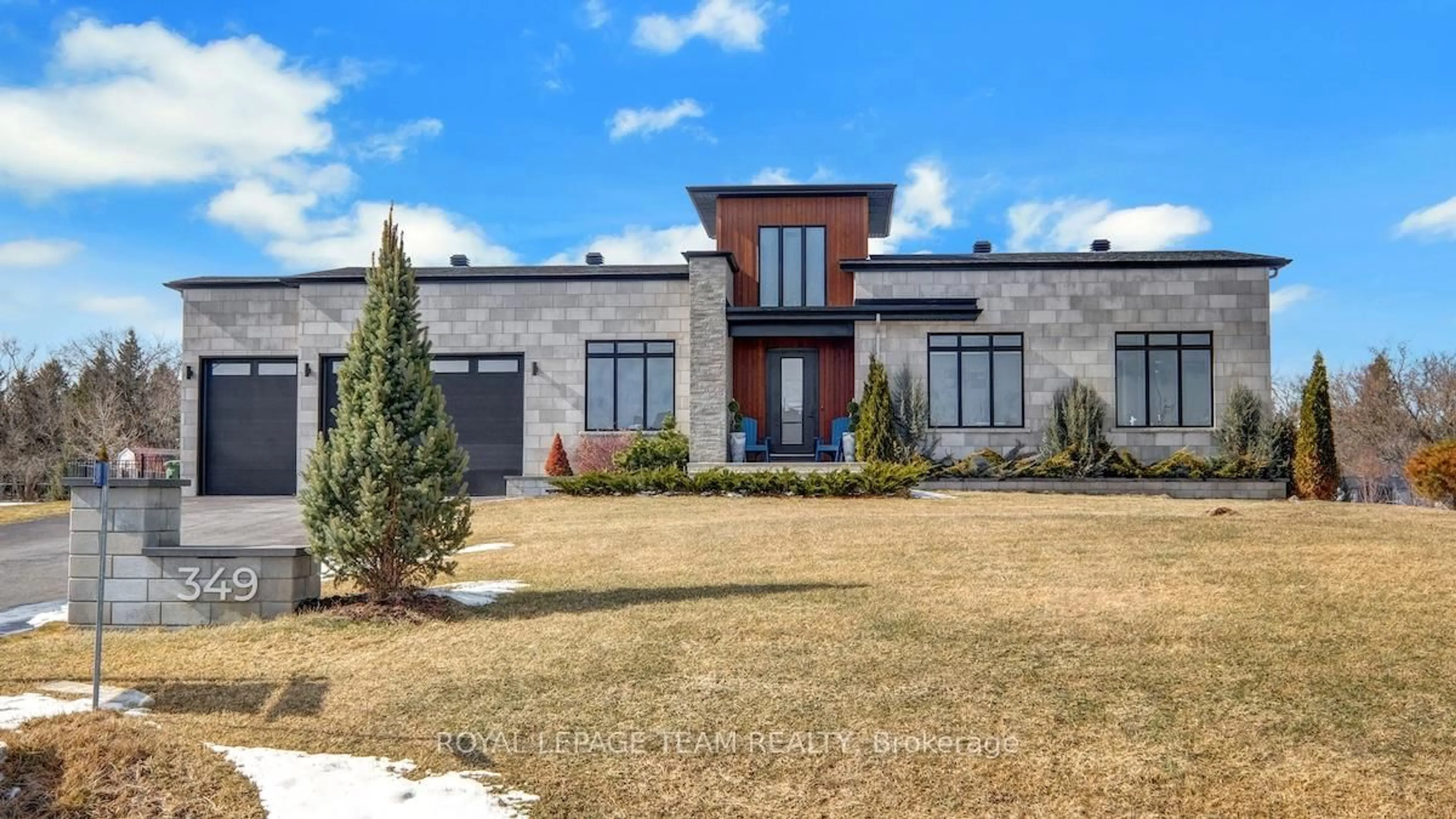 Home with brick exterior material, unknown for 349 Shoreway Dr, Greely Ontario K4P 0G2