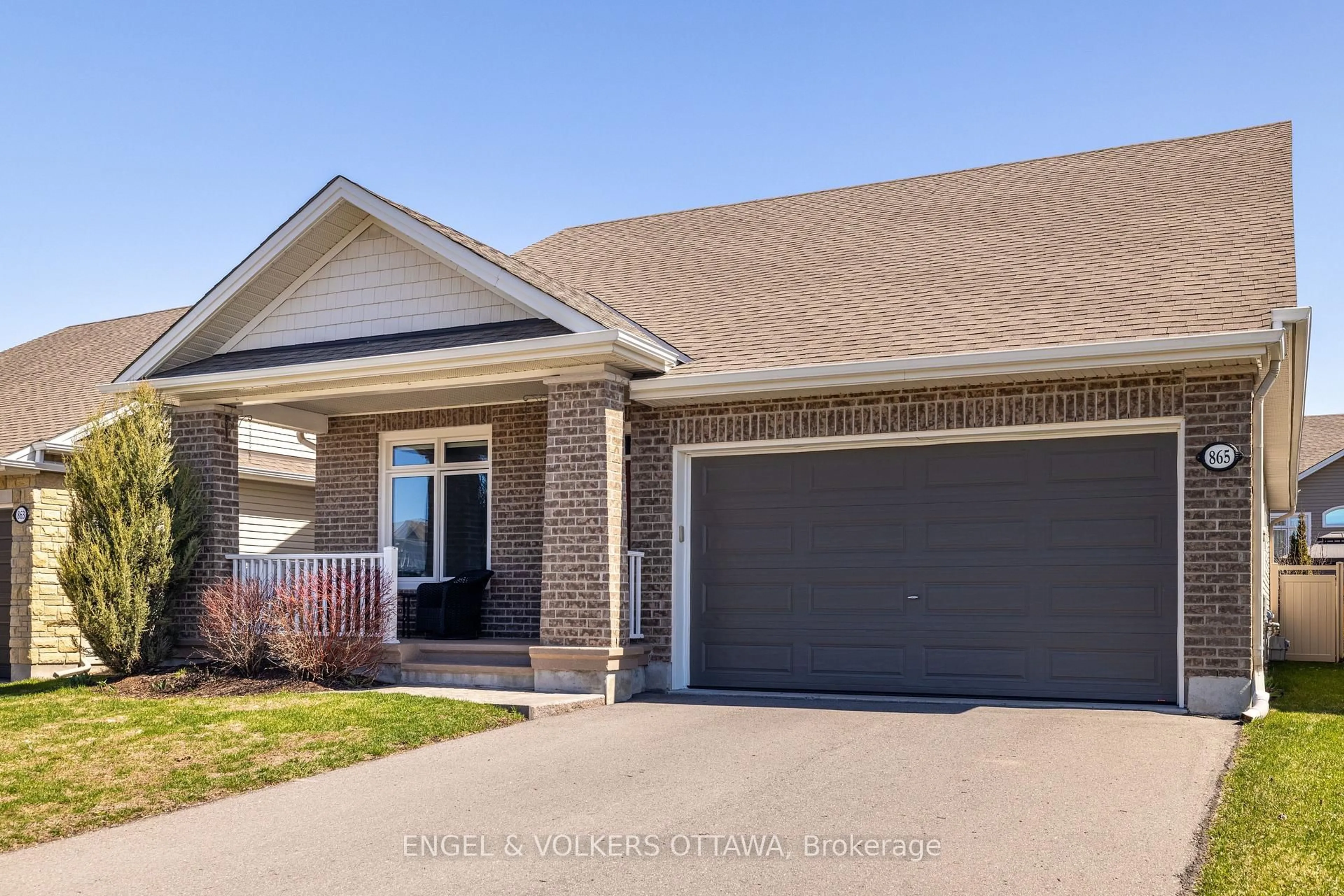 Home with brick exterior material, street for 865 Tewin Circ, Ottawa Ontario K4A 1K1