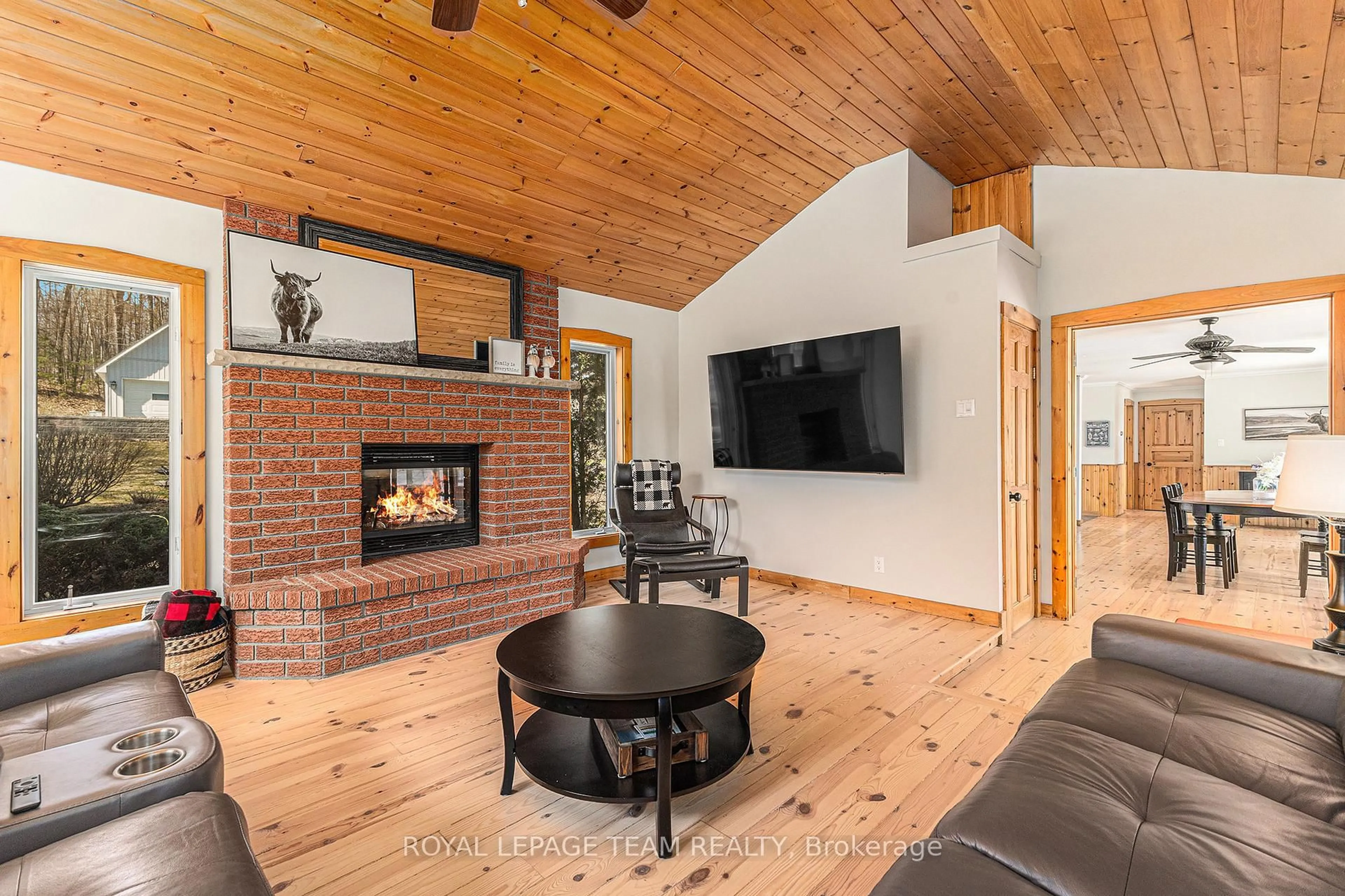 Living room with furniture, unknown for 1172 Snye Rd, White Lake Ontario K0A 3L0