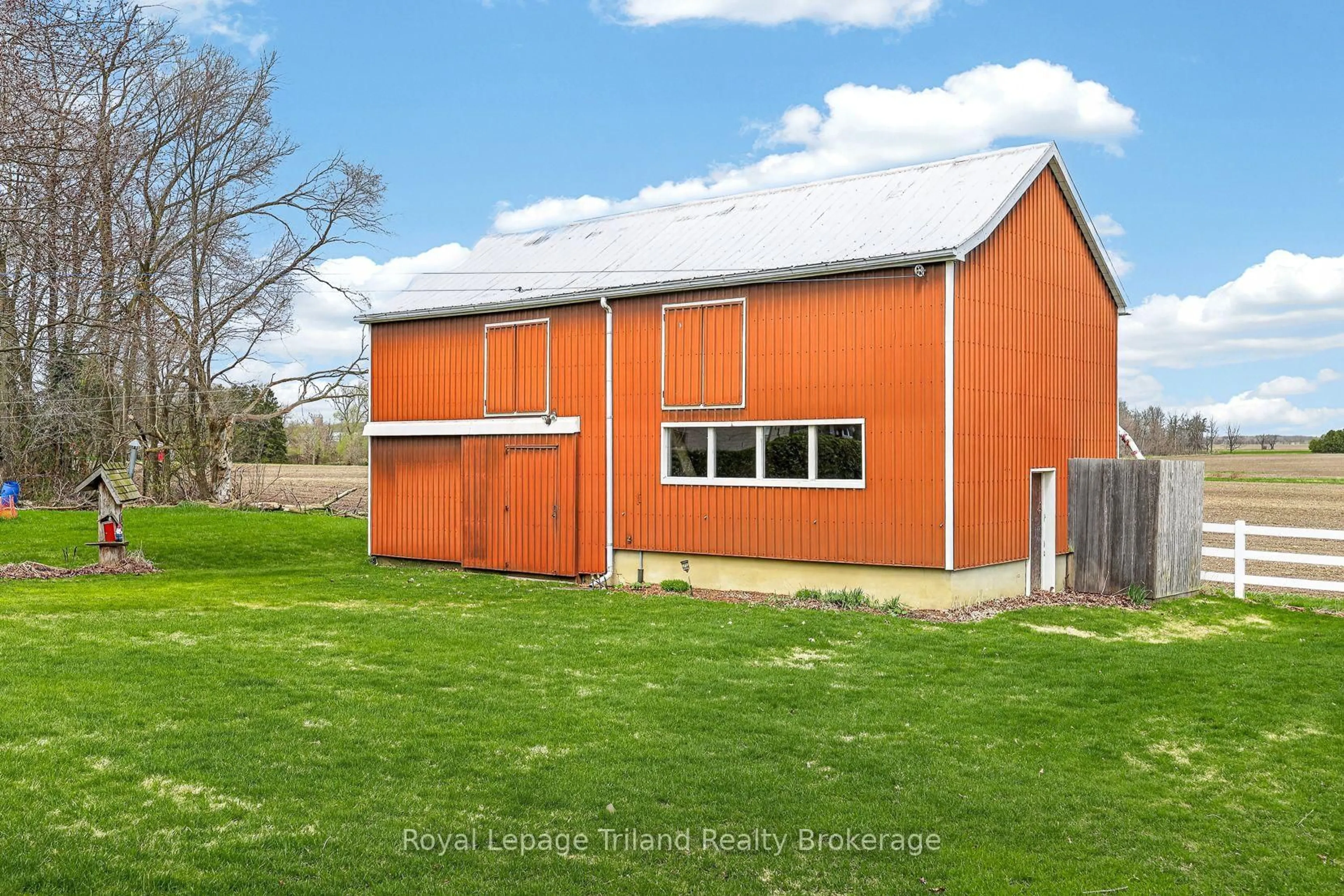Shed for 128 Loveys St, East Zorra-Tavistock Ontario N0J 1L0
