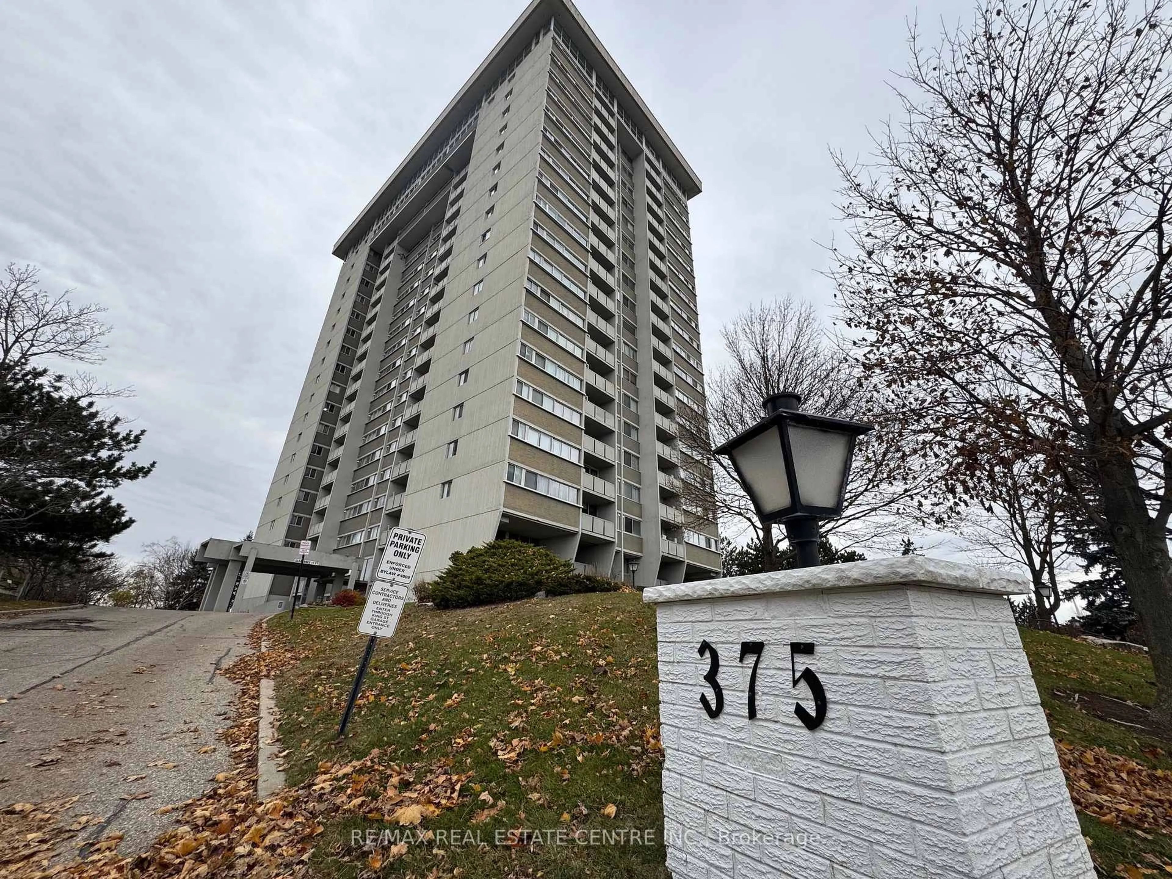 Unknown for 375 King St #603, Waterloo Ontario N2J 4L6